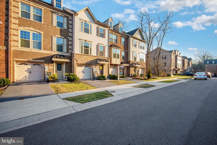 MULTIPLE OFFERS RECEIVED.  SELLERS ARE REQUESTING FINAL & BEST OFFER BY 6:00 PM, MONDAY, 1/18/2021.  WHY PAY A PREMIUM AND WAIT MONTHS FOR SOMETHING BRAND NEW IN THIS DESRIABLE COMMUNITY OF PARKSIDE, WHEN THIS  NEARLY NEW HOME COULD BE YOURS WITHIN 30 DAYS!   TAKE ADVANTAGE OF OVER 2300 SQ. FT. WHICH INLCUDES 3 NICE SIZED UPPER LEVEL BEDROOMS WITH 2 FULL BATHS.  ENJOY THE TRAY CEILING IN OWNER'S SUITE WITH ATTACHED OWNER'S FULL BATH WITH DUAL VANITIES, SEPERATE SHOWER STALL AND SOAKING TUB OVER LOOKING REAR TREE LINED WOODED AREA.  OR RELISH THE 4TH, ENTRY LEVEL BEDROOM  OR BONUS ROOM WITH IT'S OWN FULL BATH AND WALK IN CLOSET.  APPRECIATE THE WALK OUT LEVEL DOORS TO THE BACK YARD.  ENTERTAIN IN YOUR UPPER LEVEL GOURMET KITCHEN WITH STAINLESS STEEL APPLICANCES WITH NATURAL GAS STOVE AND MASSIVE  ISLAND/BREAKFAST BAR  WITH ALL COUNTERTOPS COVERED WITH AMAZING GRANITE.   APPRRECIATE THE ROOM FOR A FORMAL DINING ROOM TABLE AND NOOK JUST BIG ENOUGH FOR A KITCHEN / OFFICE DESK!  RELISH THE HARDWOOD FLOORS THROUGHOUT KITCHEN & DINING ROOM WHICH LEADS TO A THE REAR DECK.  BRAND NEW CARPET INSTALLED IN LIVING ROOM, THROUGH OUT ALL STAIR WELLS AND LOWER LEVEL BED/BONUS ROOM.  MAKE THE MOST OF YOUR ONE CAR GARAGE AND 1 CAR DRIVE WAY WITH AMPLE OVERFLOW PARKING RIGHT AROUND THE CORNER.  BE SHOCKED AT THE SAVINGS  YOU'LL RECEIVE ON YOUR ELECTRIC BILL WITH THE 30+ SOLAR ARRAY PANELS LEASE WITH SOLAR-CITY/TESLA!  SOME MONTHS YOU'LL EVEN GET BILL CREDITS!  CHECK OUT THE VIRTUAL VIDEO TOUR OR MAKE AN APPOINTMENT TODAY!