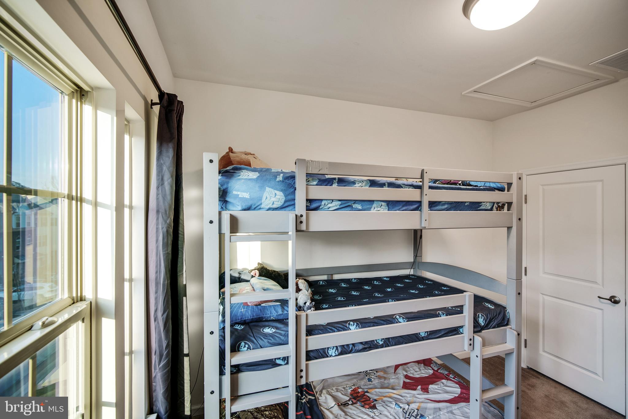 PARKSIDE - Residential