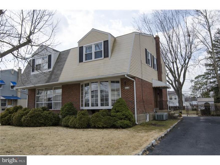 Welcome home ? This lovely Swarthmorewood  home with 3BR 1/1BA is ready for a new owner.  Beautiful oversized Living Room window bathes 1st floor with light. 1st and 2nd floors are filled with sun light and bring the nature in. Nice size formal LR with and DR with hardwood floors, first floor full Kitchen and a half Bath complete the first floor.  2nd floor has a spacious  Master Bedroom with a walk-in cedar closet. Two other Bedrooms and a full Bath, ample storage in each and a deep linen closet complete the 2nd floor. Lower level has a great surprise- day light walk out Basement to the patio and a Full Eat In 2nd Kitchen.  Family spends most of the time in this large well appointed Kitchen with Laundry Area, Pantry, extra closets and storage, on this lower level and in the Family Room. Great for entertaining and for fun family times.  Harwood floors, freshly painted, well maintained, two working Kitchens? This wonderful home is situated in the desirable neighborhood, on a leveled lot with a two car parking and a nice front yard - back yard is perfect size, has a deck and a patio great for entertaining.   Located near transpiration, shopping, parks and recreation.  Short distance to downtown Swarthmore shops and the train station.  Near several schools and places of worship and just minutes to both NJ and Delaware borders? and Philadelphia airport.  Location, award winning schools, wonderful neighborhood, lovingly cared for? must see it inside.  Call for a private appointment today.