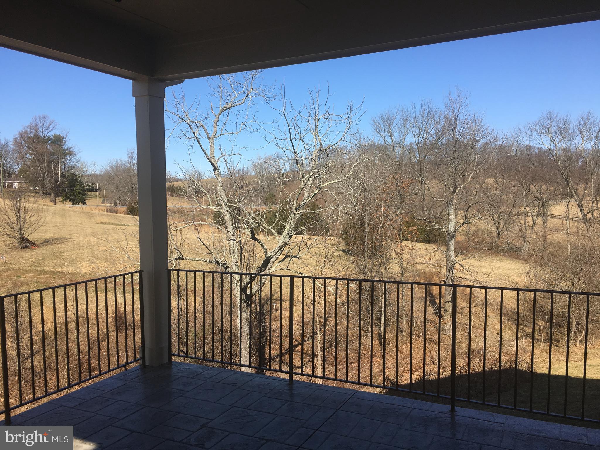 WULF CREST - Residential