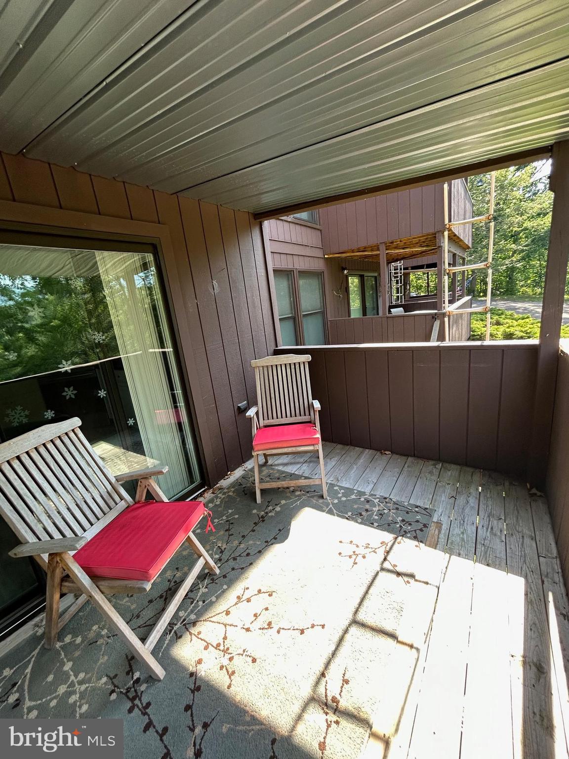 THE HILL - Residential