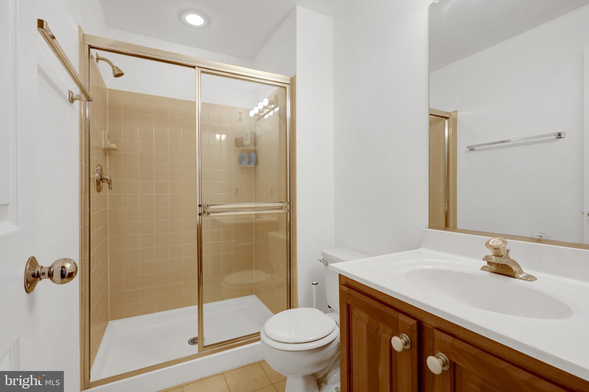 CROSSPOINTE - Residential