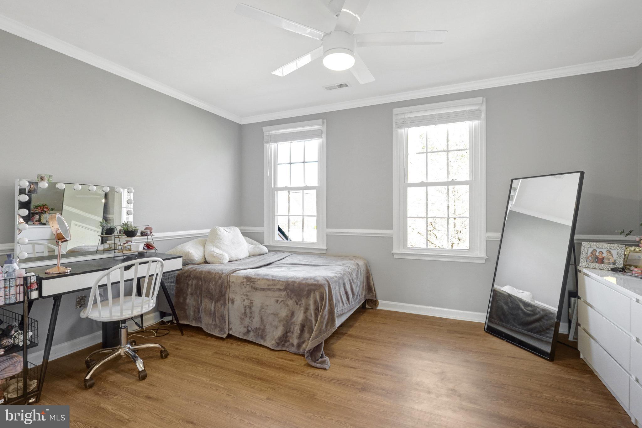 CROSSPOINTE - Residential