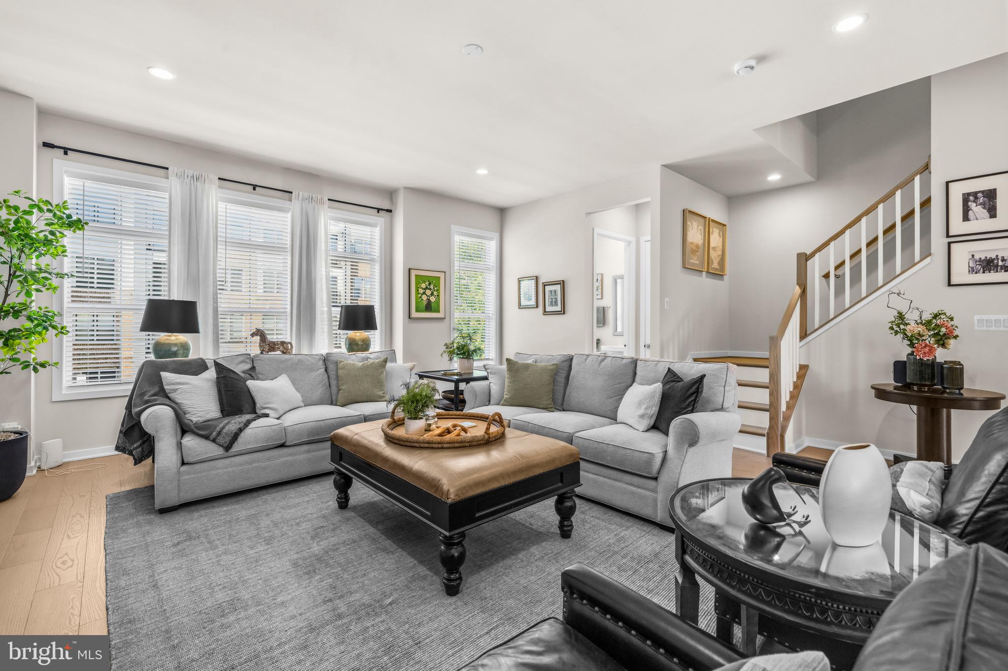 REGENCY AT BELMONT - Residential