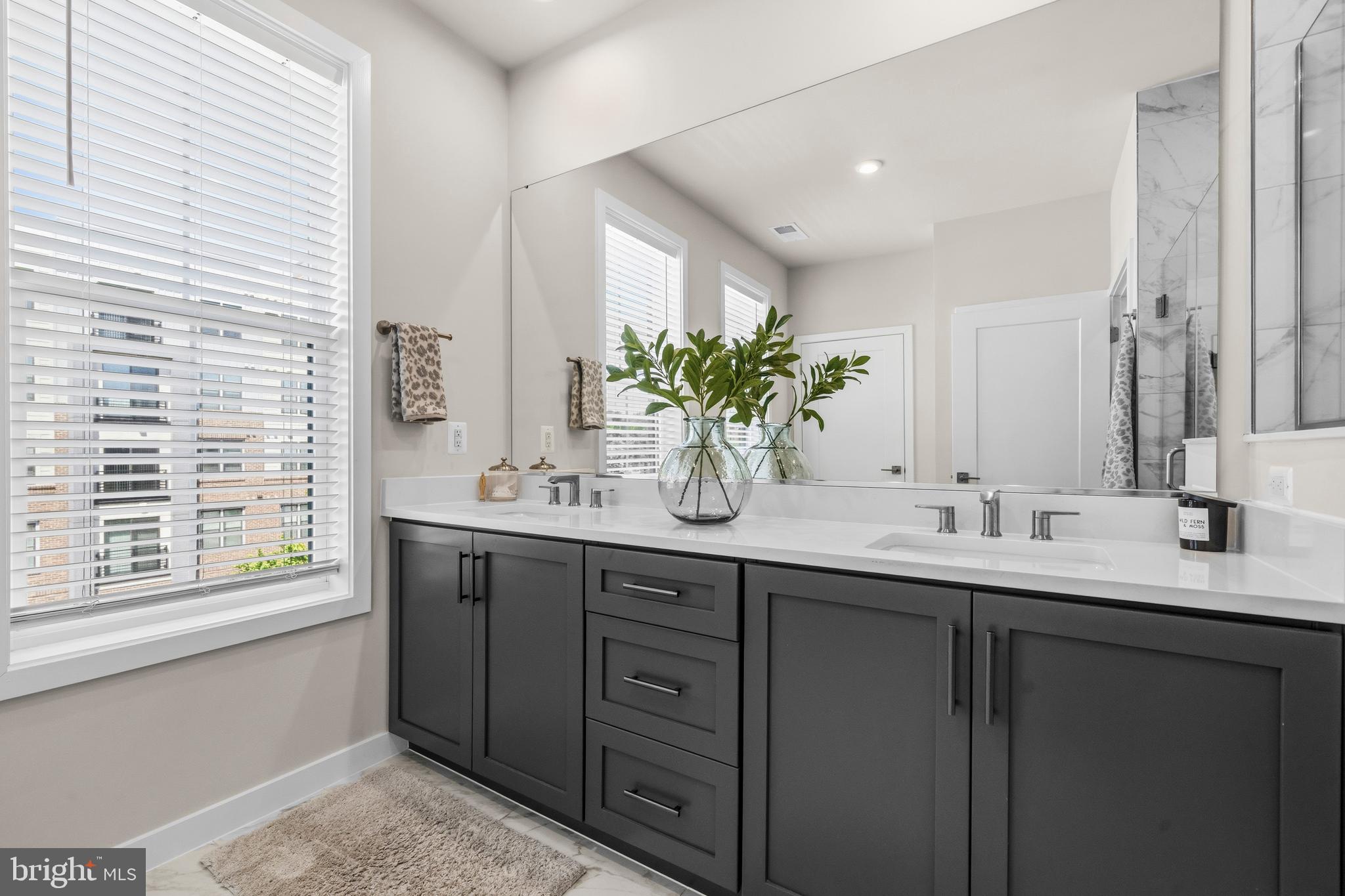 REGENCY AT BELMONT - Residential