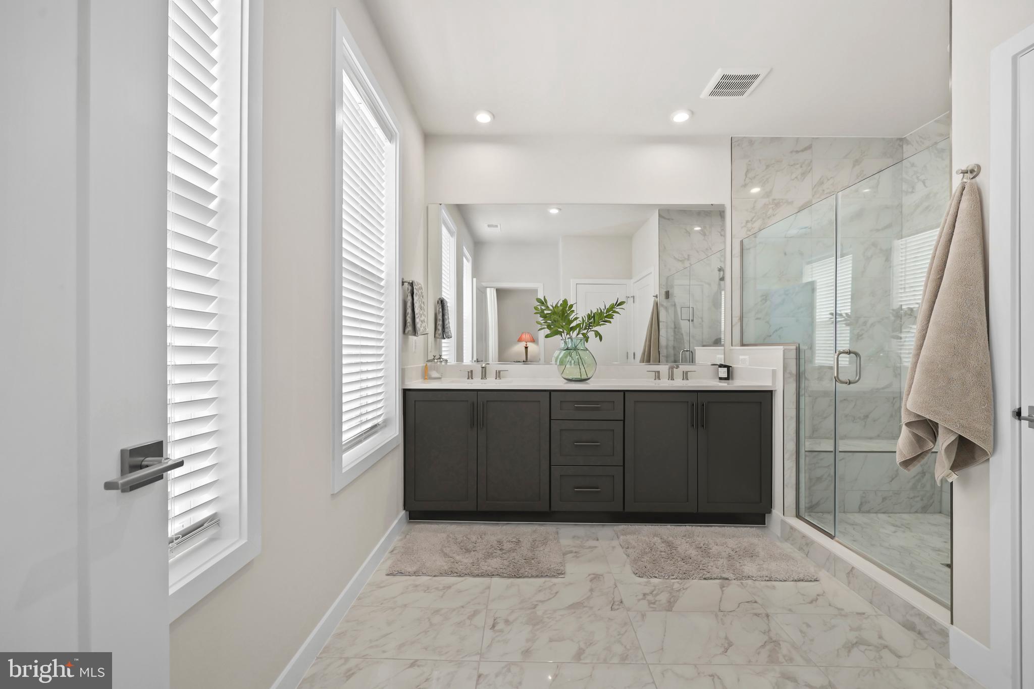 REGENCY AT BELMONT - Residential