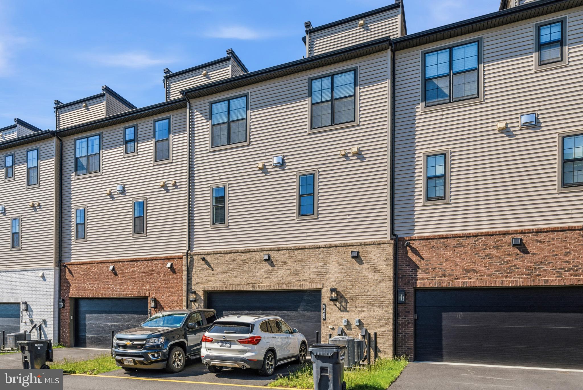 REGENCY AT BELMONT - Residential