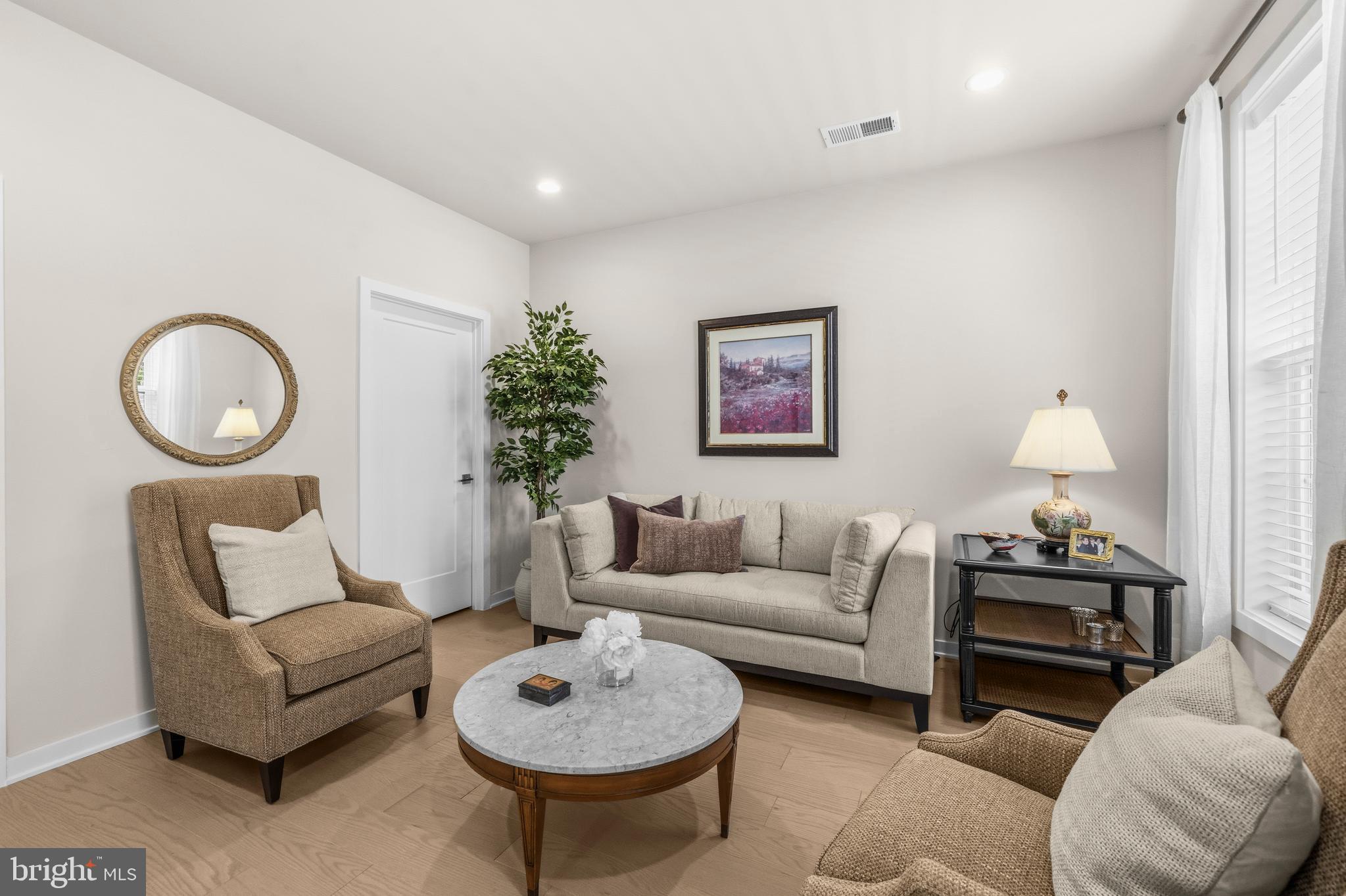 REGENCY AT BELMONT - Residential