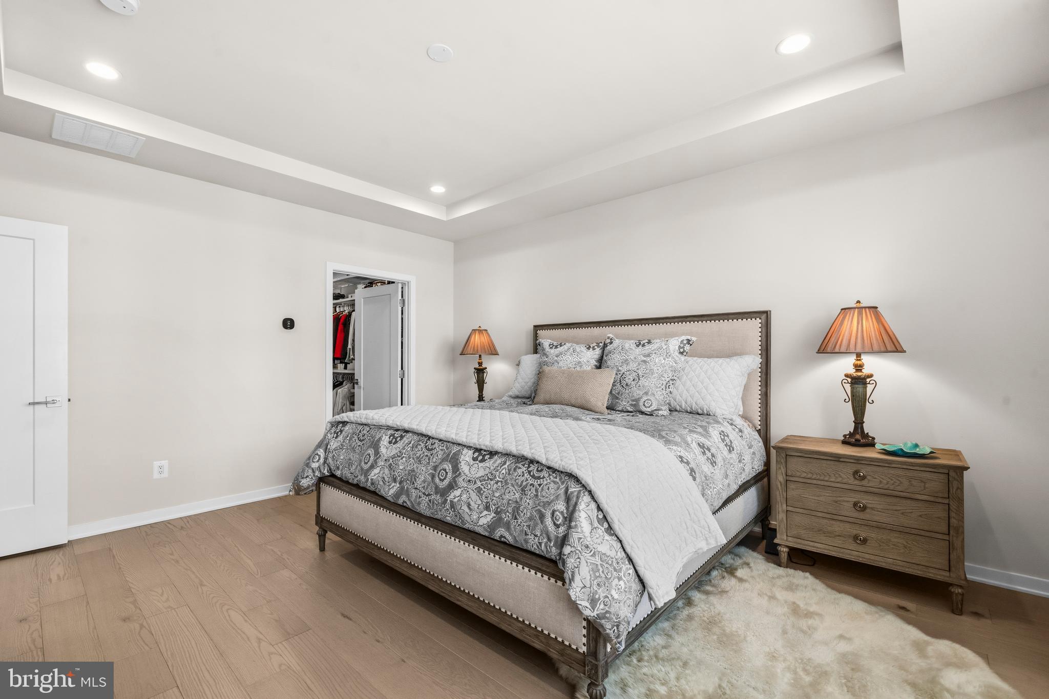 REGENCY AT BELMONT - Residential