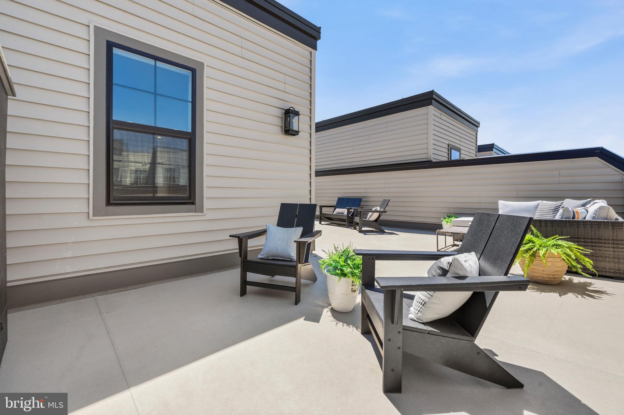 REGENCY AT BELMONT - Residential