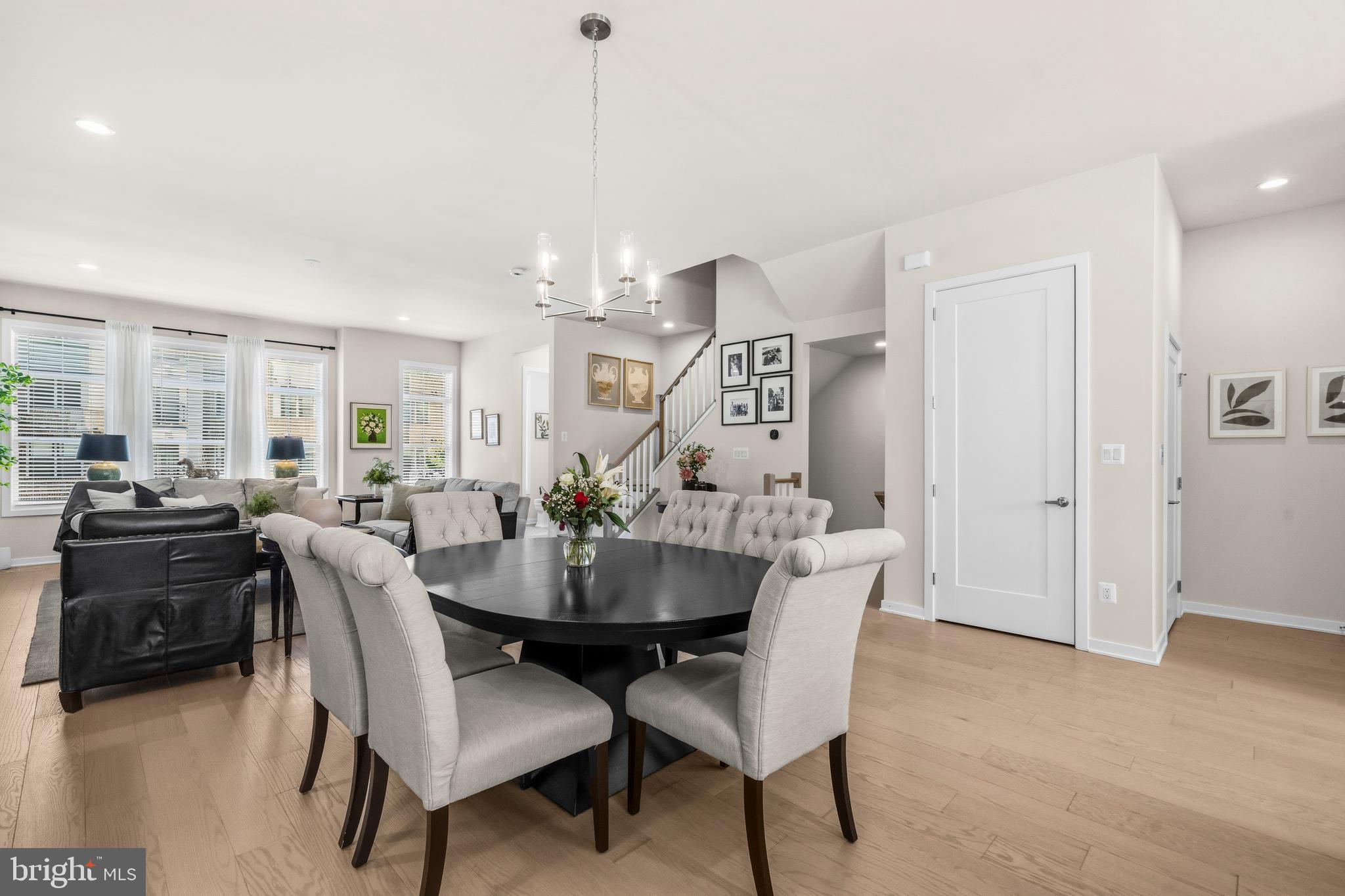 REGENCY AT BELMONT - Residential