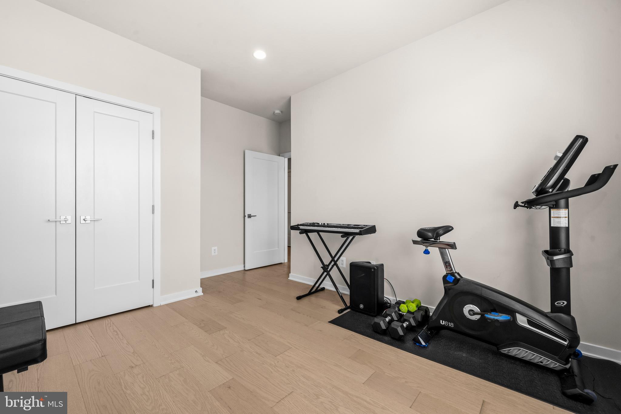 REGENCY AT BELMONT - Residential