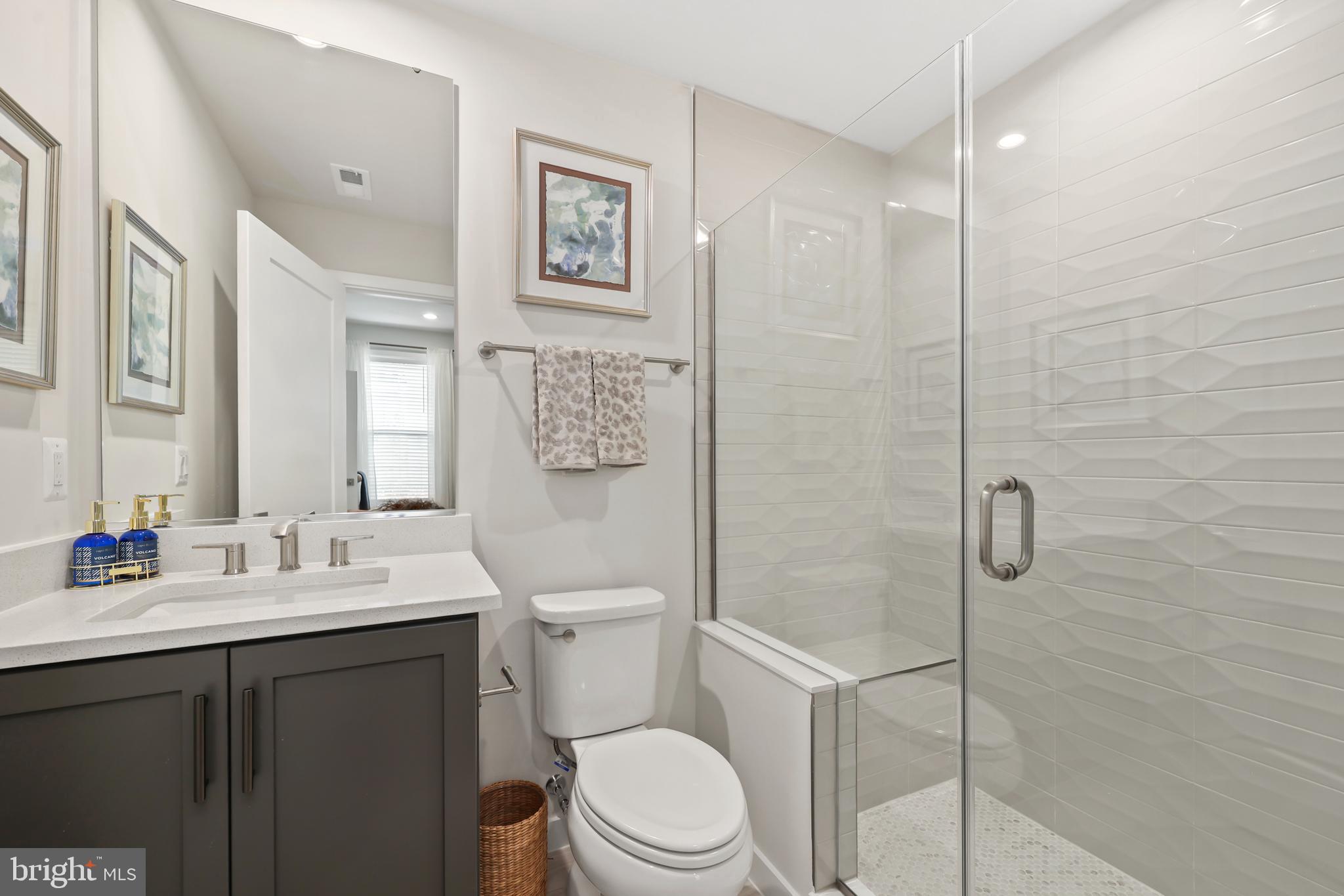 REGENCY AT BELMONT - Residential