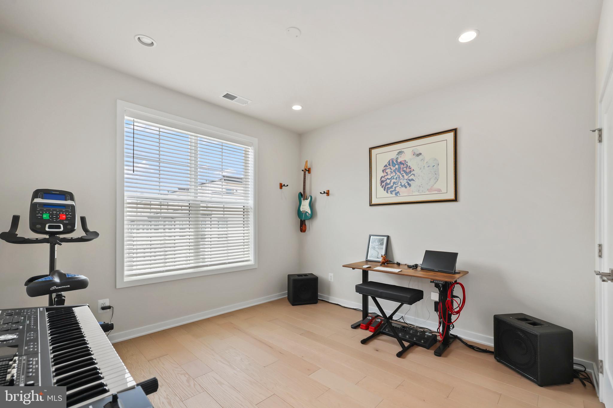REGENCY AT BELMONT - Residential