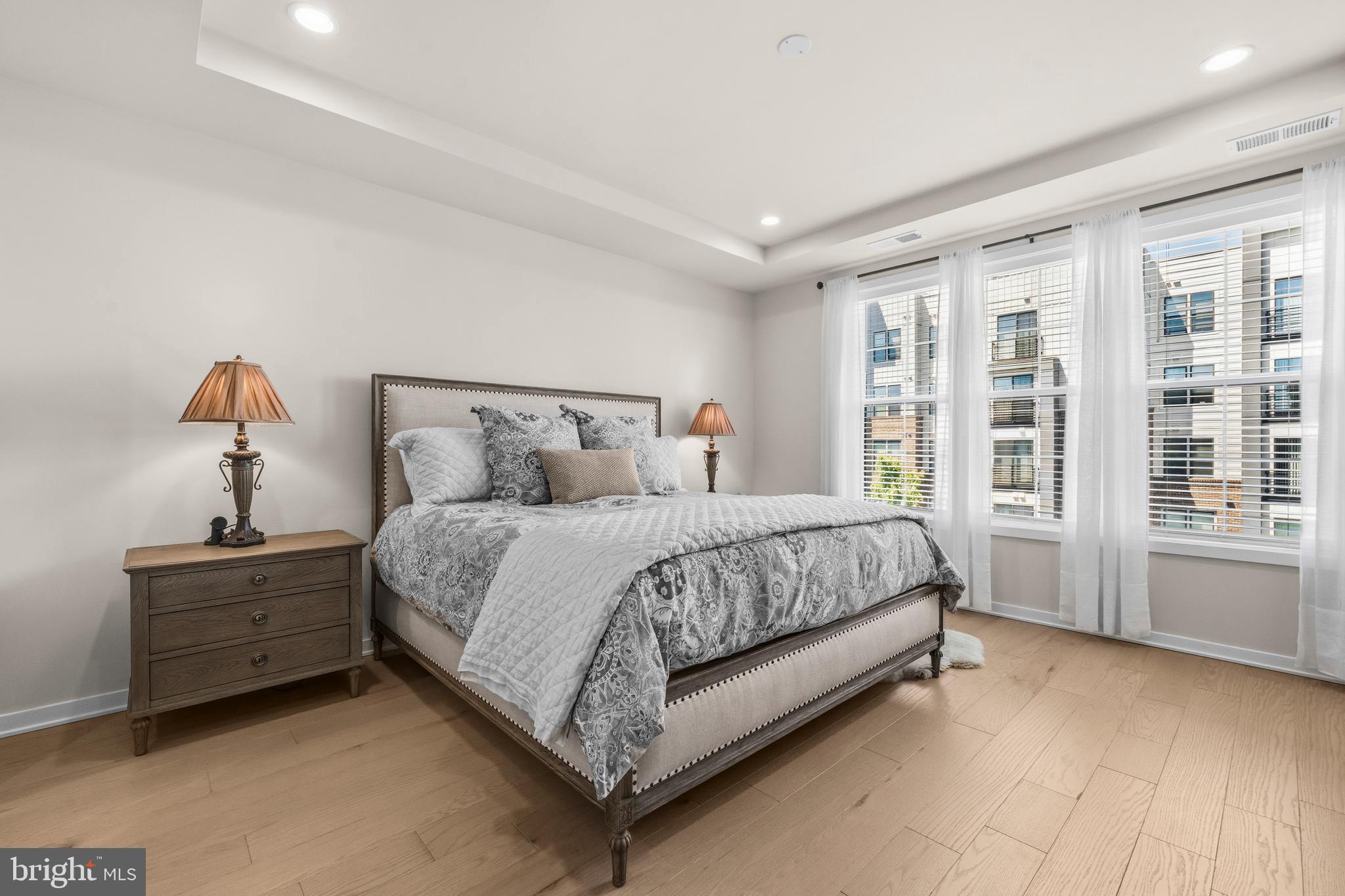 REGENCY AT BELMONT - Residential