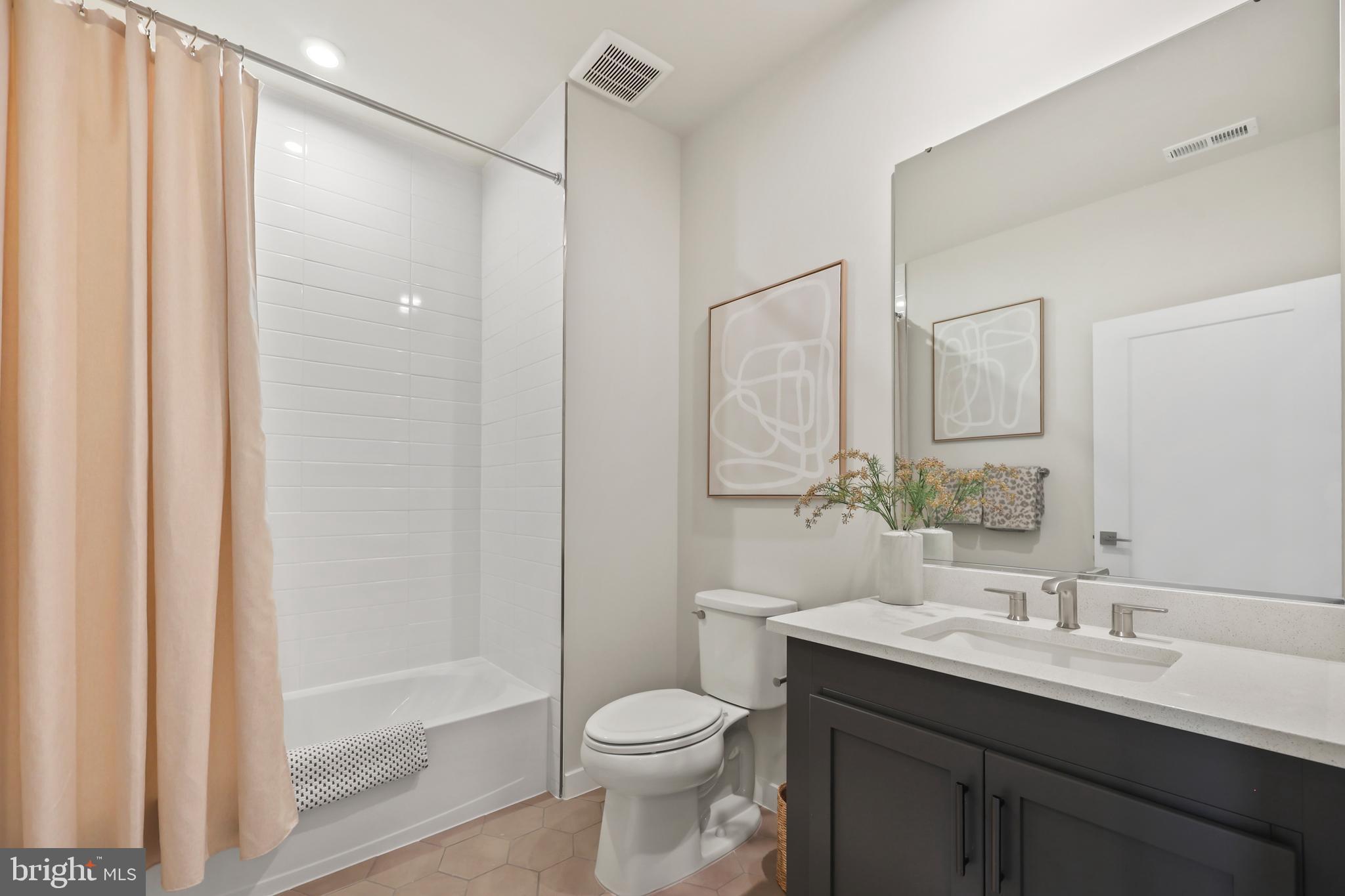 REGENCY AT BELMONT - Residential