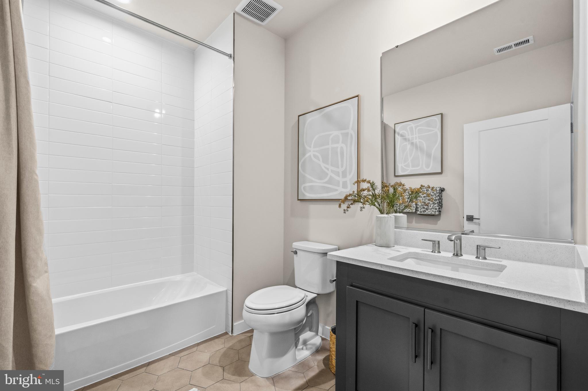 REGENCY AT BELMONT - Residential