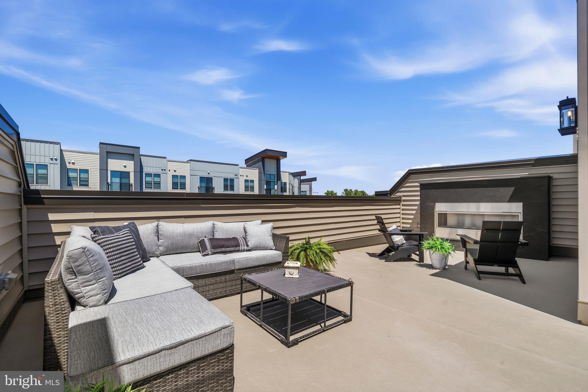 REGENCY AT BELMONT - Residential