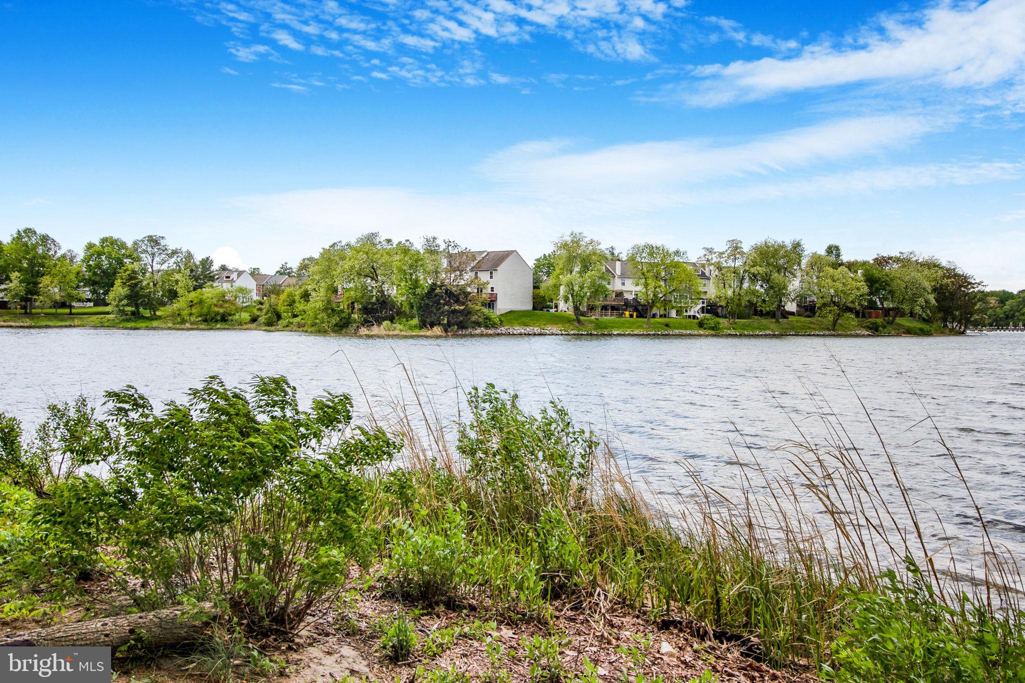 STONEY BEACH - Residential