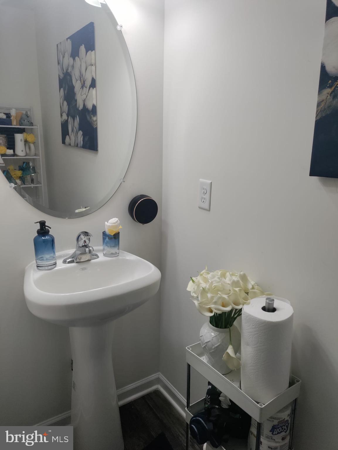 CAMBRIA VILLAGE - Residential