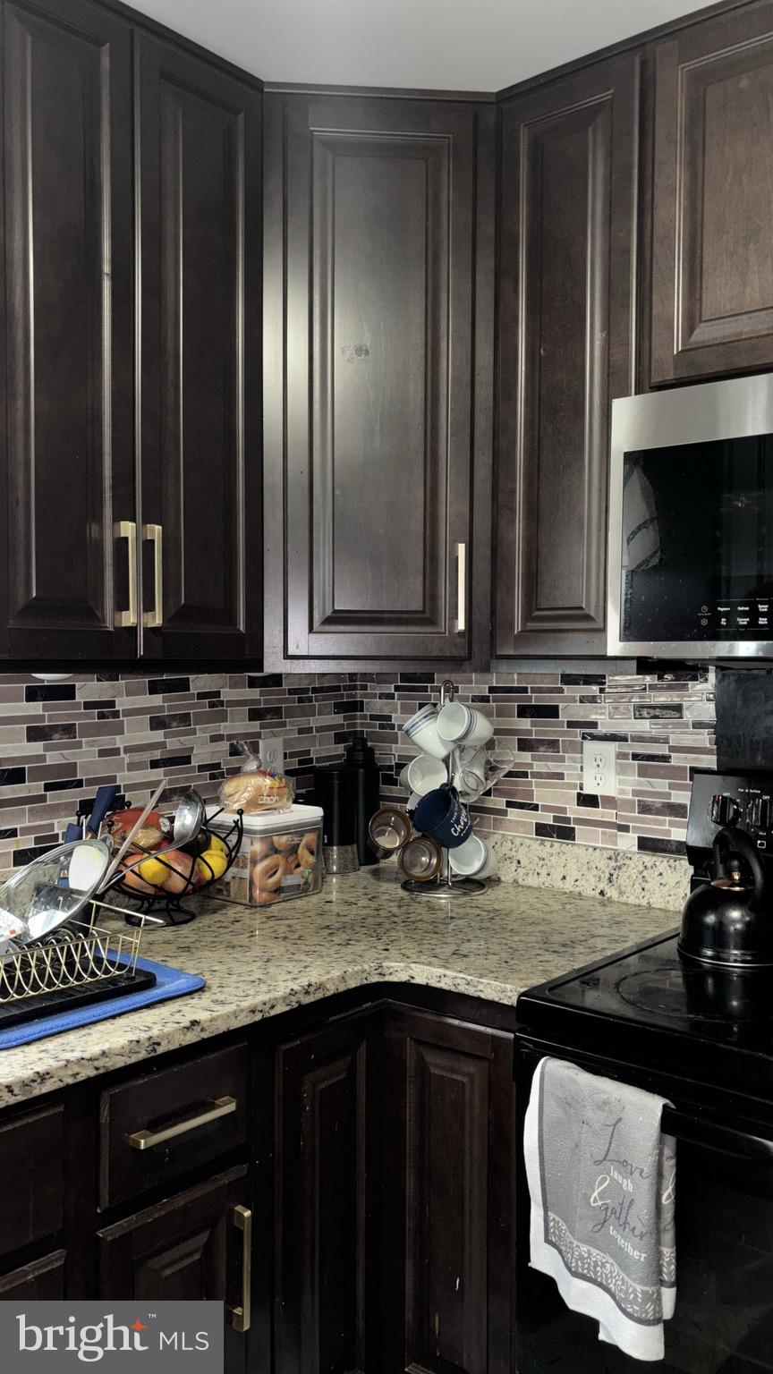 CAMBRIA VILLAGE - Residential