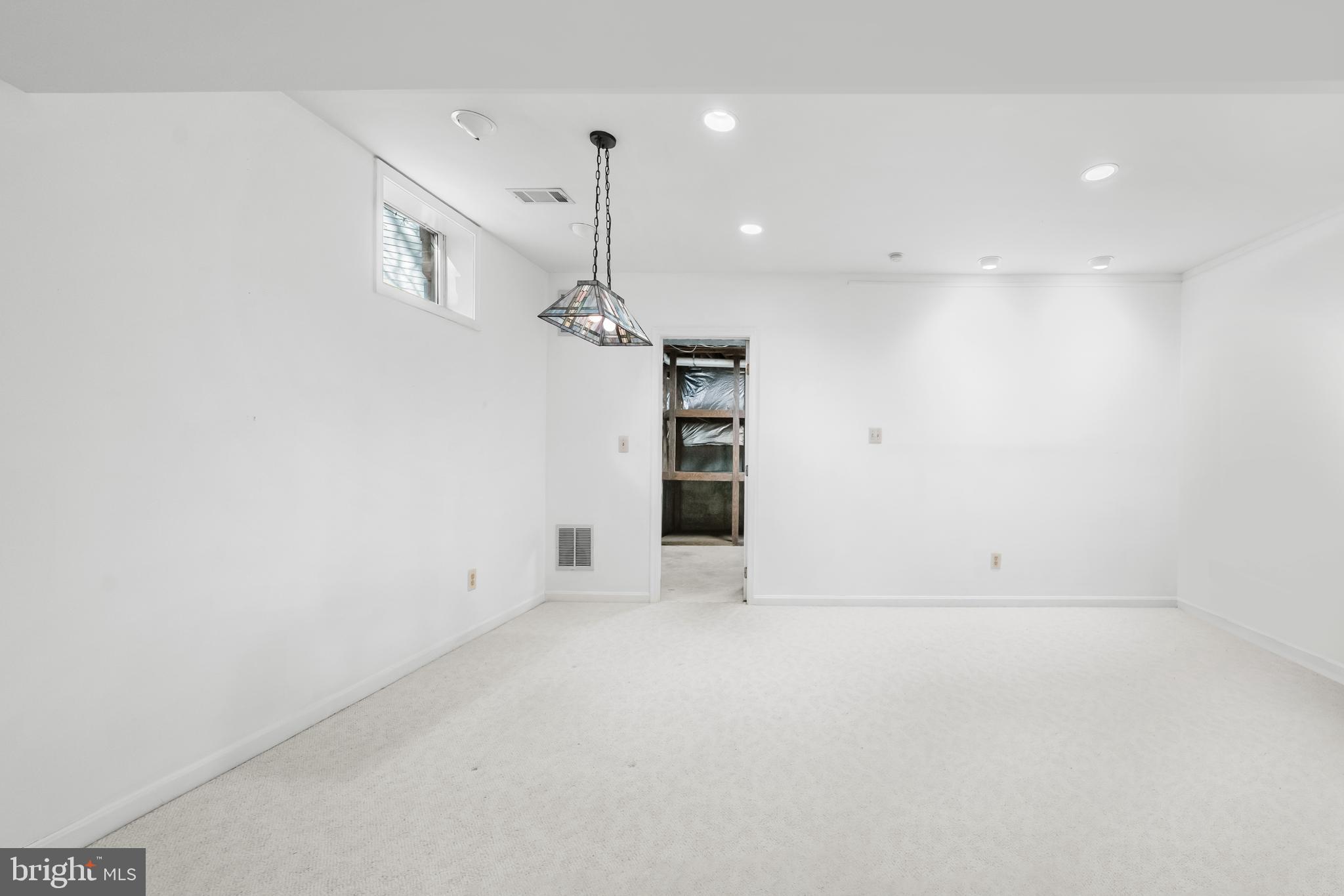 WALNUT HILL ESTATES - Residential