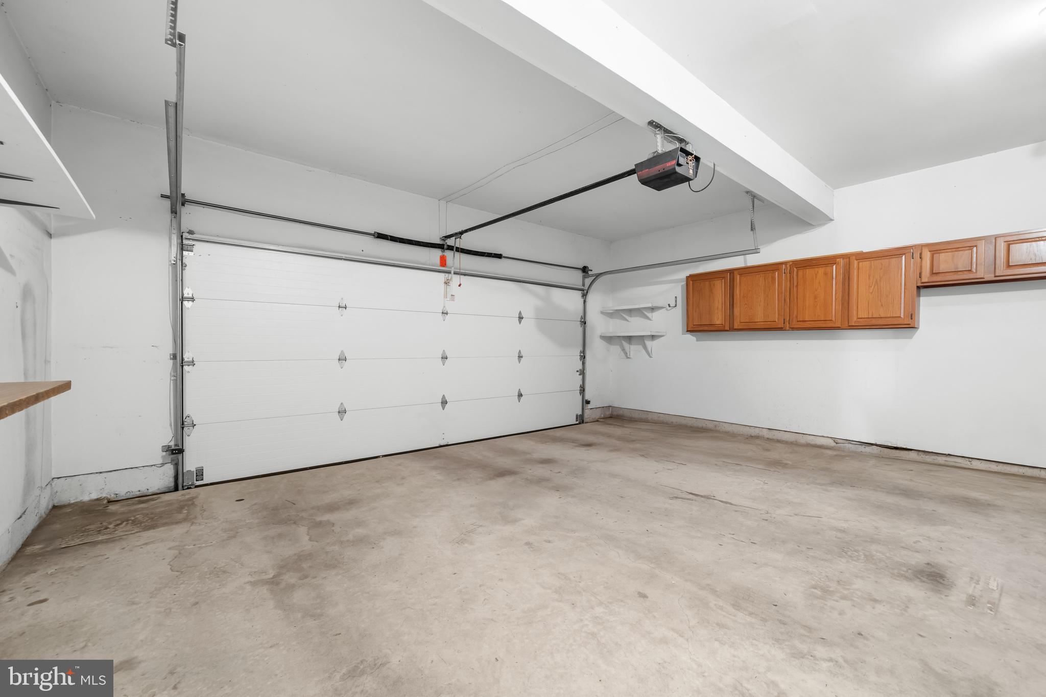 WALNUT HILL ESTATES - Residential