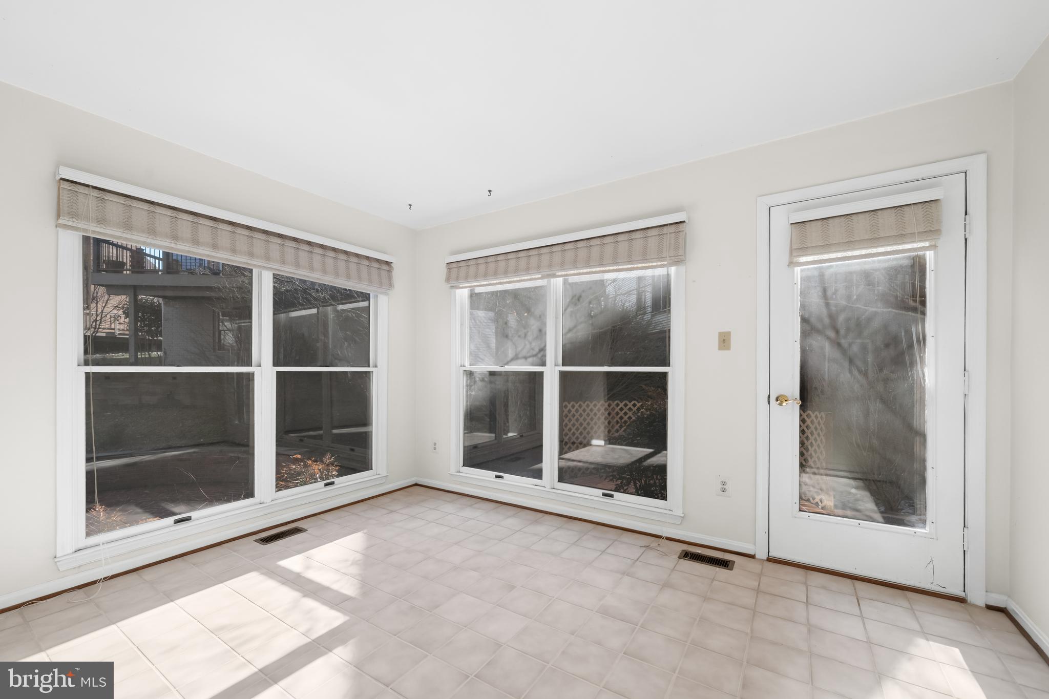 WALNUT HILL ESTATES - Residential