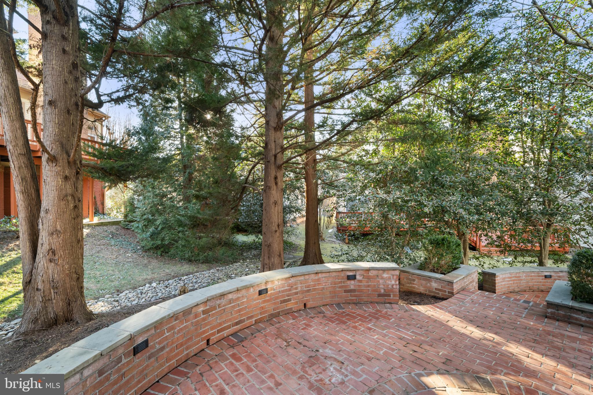 WALNUT HILL ESTATES - Residential