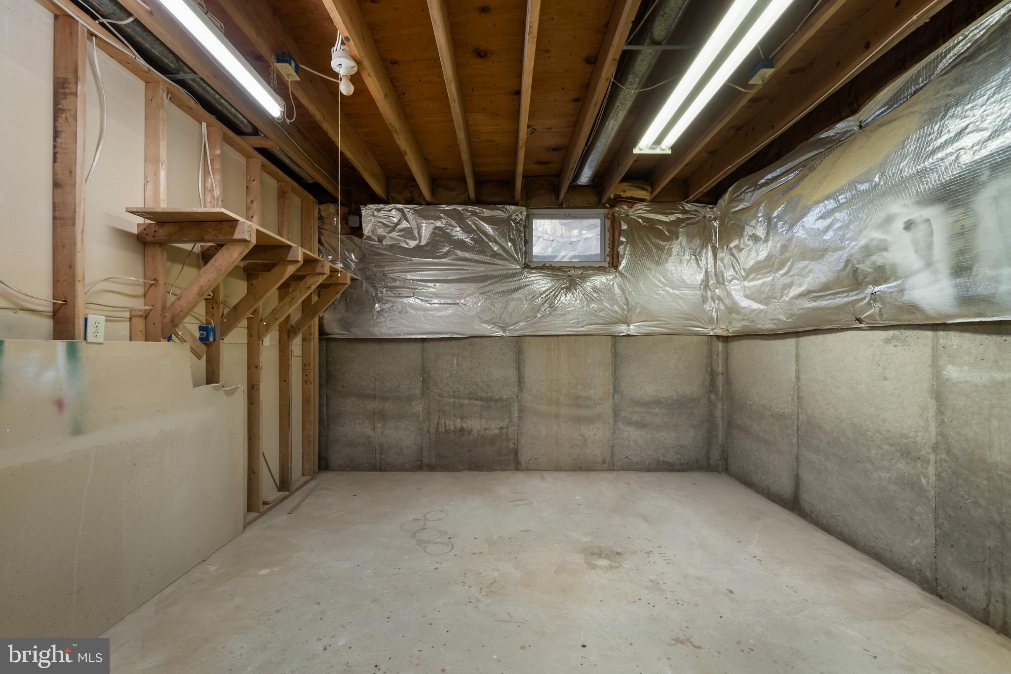 WALNUT HILL ESTATES - Residential