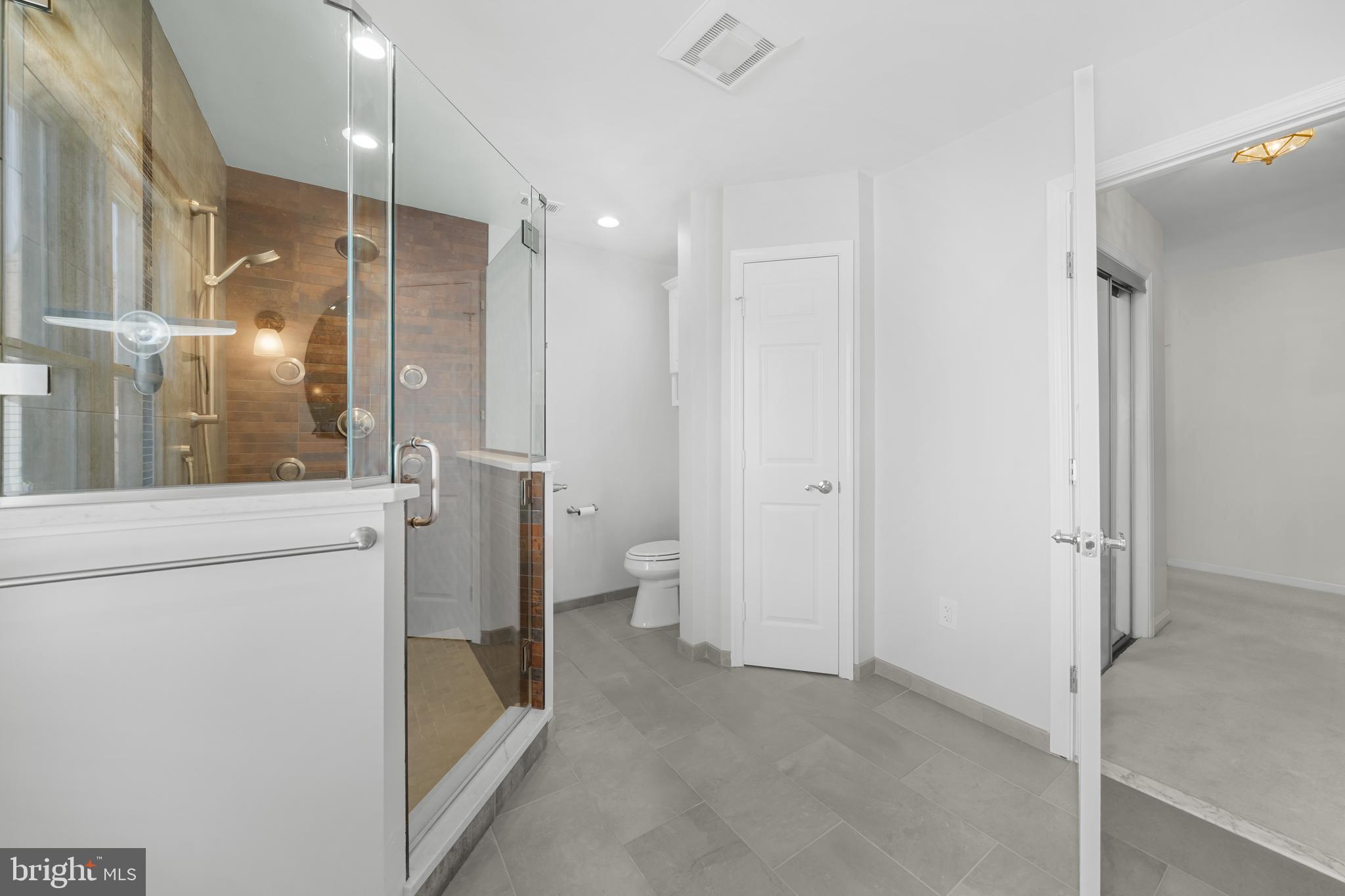 WALNUT HILL ESTATES - Residential