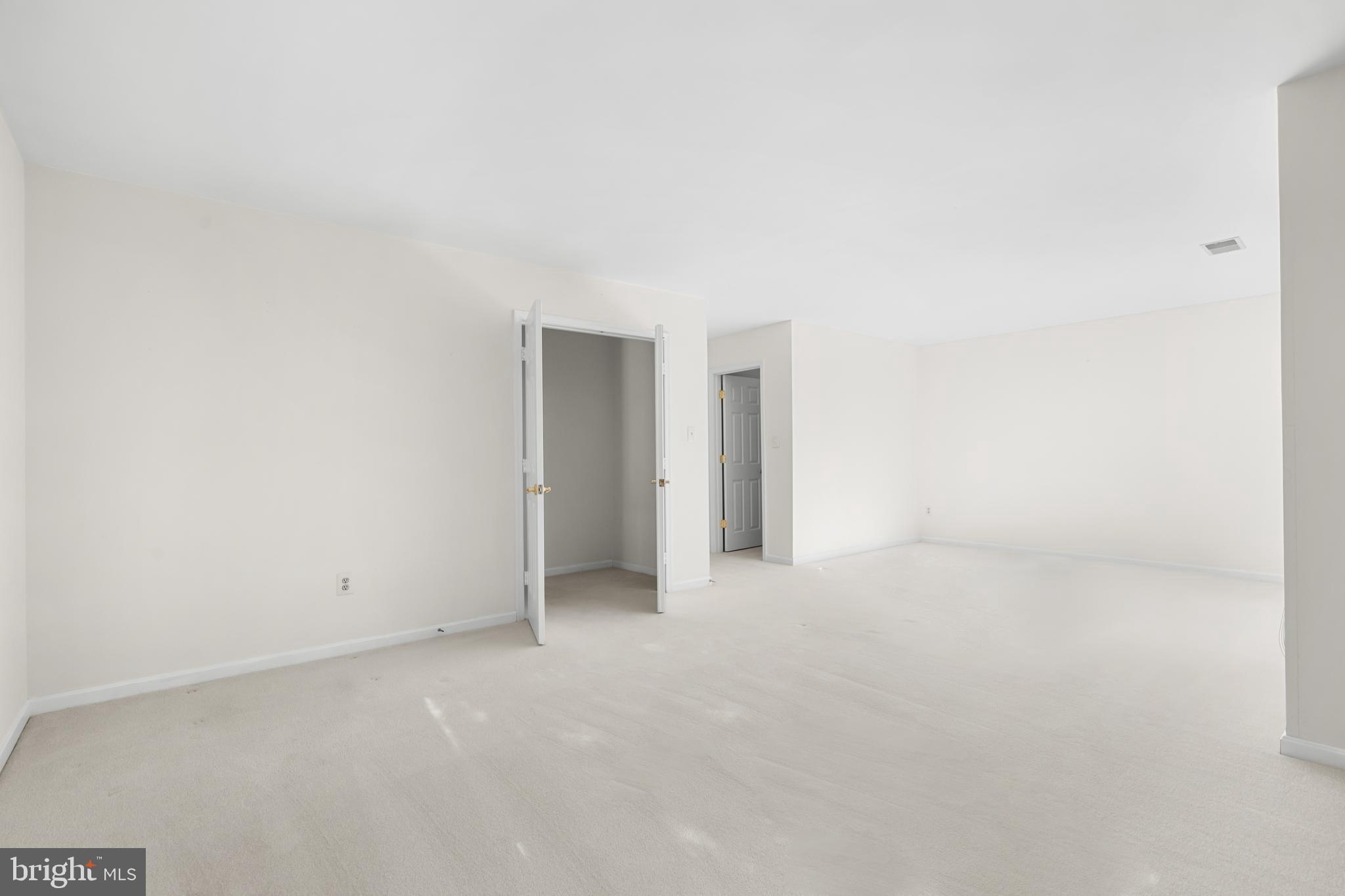 WALNUT HILL ESTATES - Residential