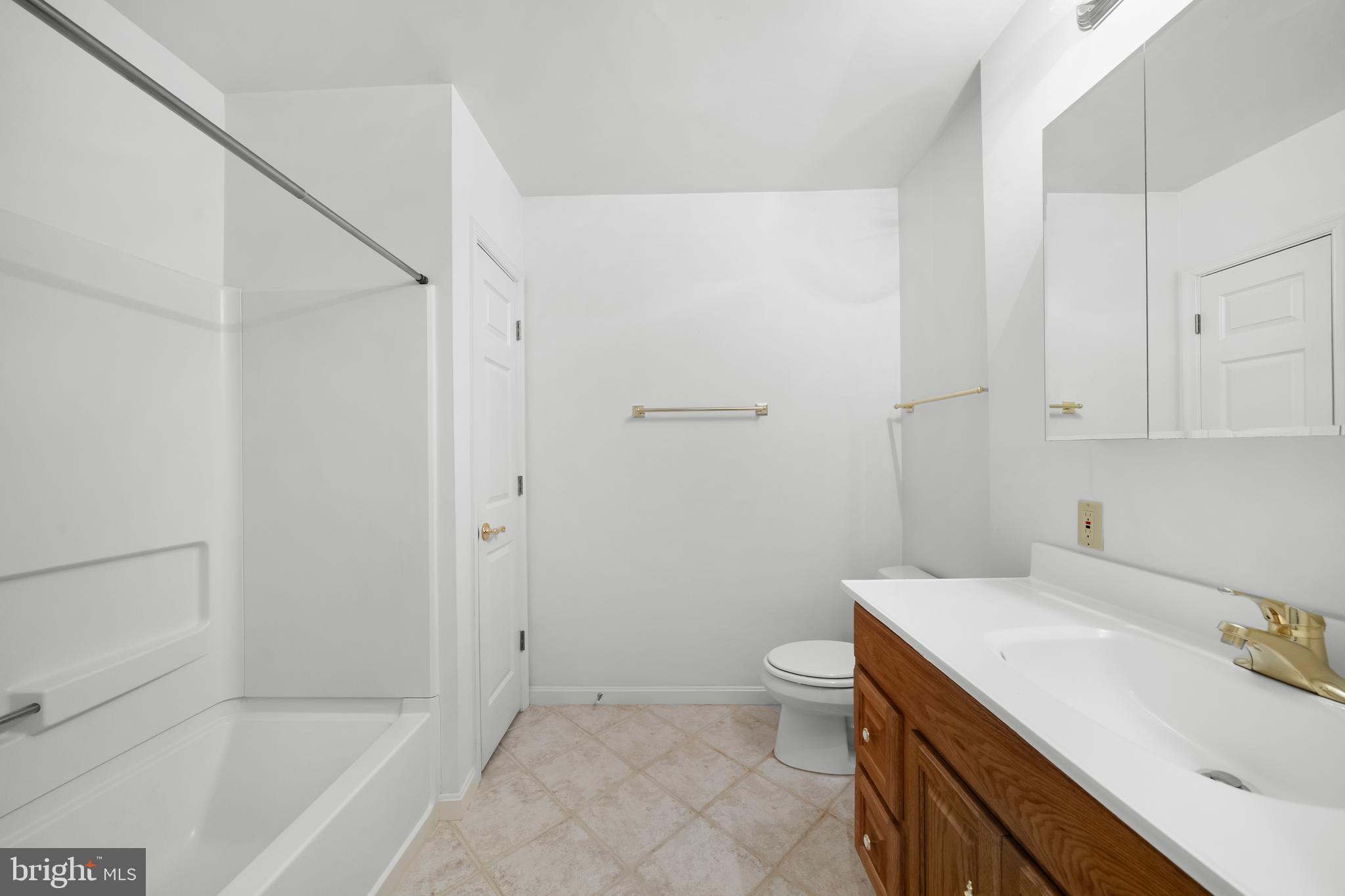 WALNUT HILL ESTATES - Residential