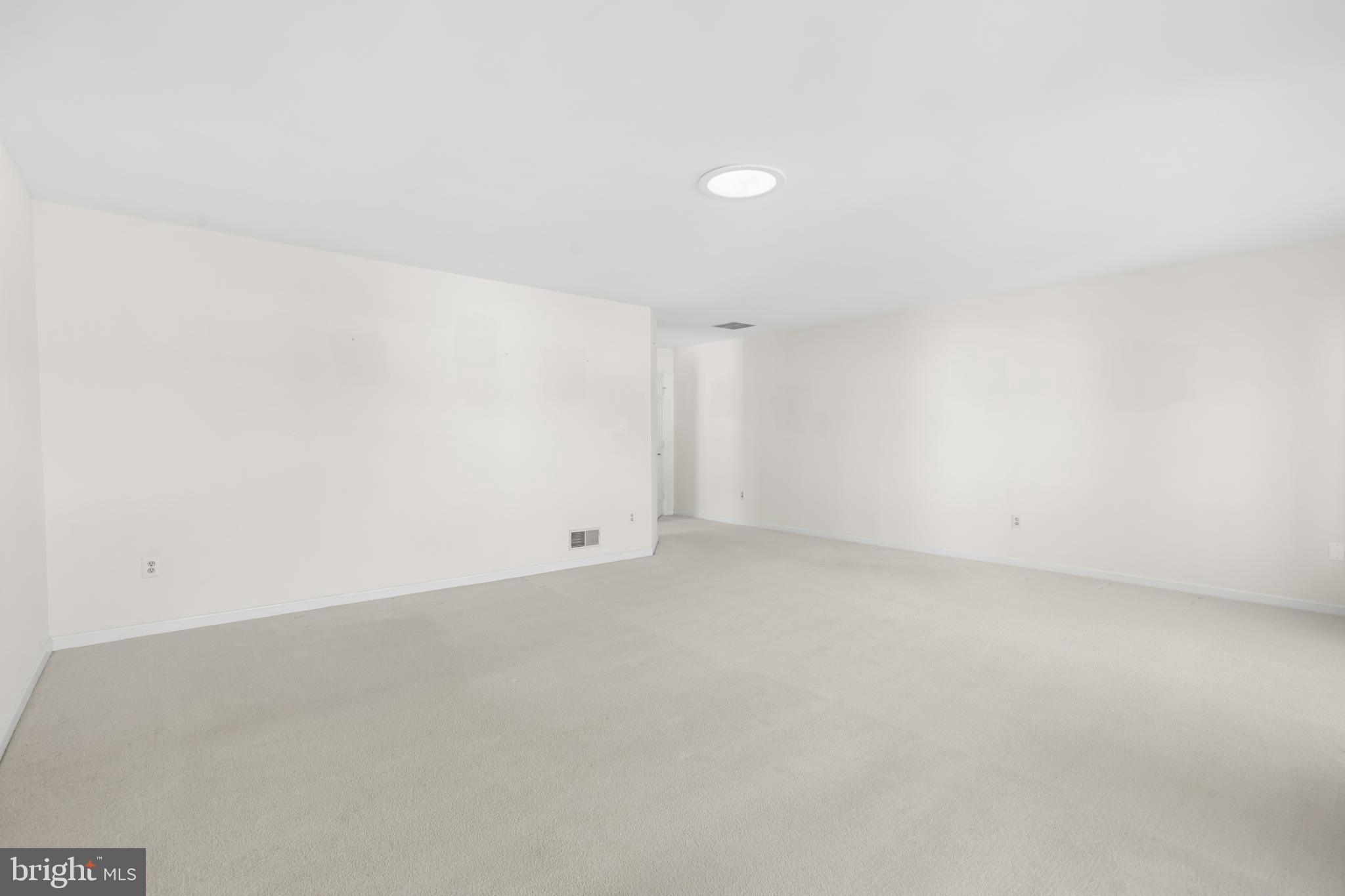 WALNUT HILL ESTATES - Residential