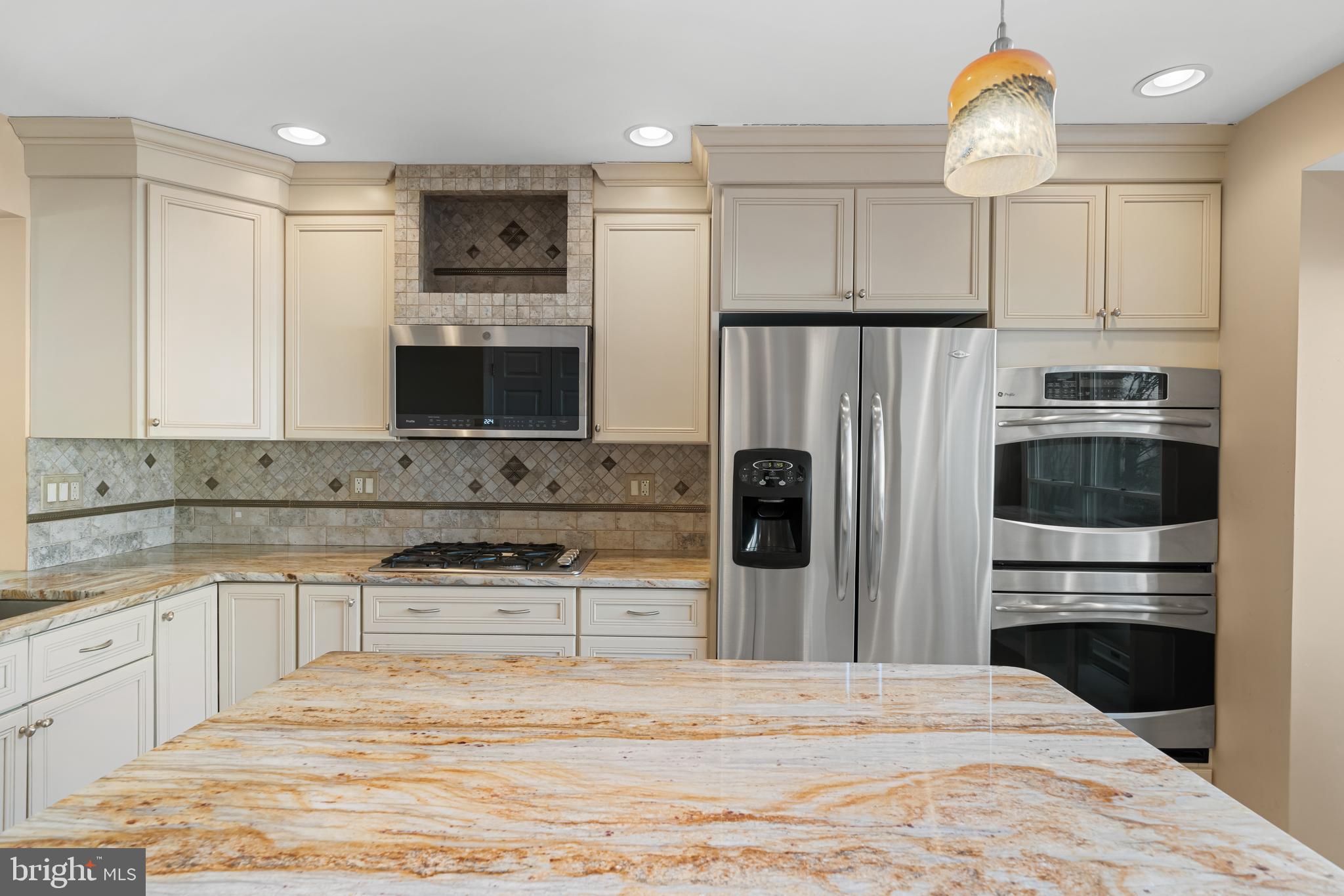 WALNUT HILL ESTATES - Residential