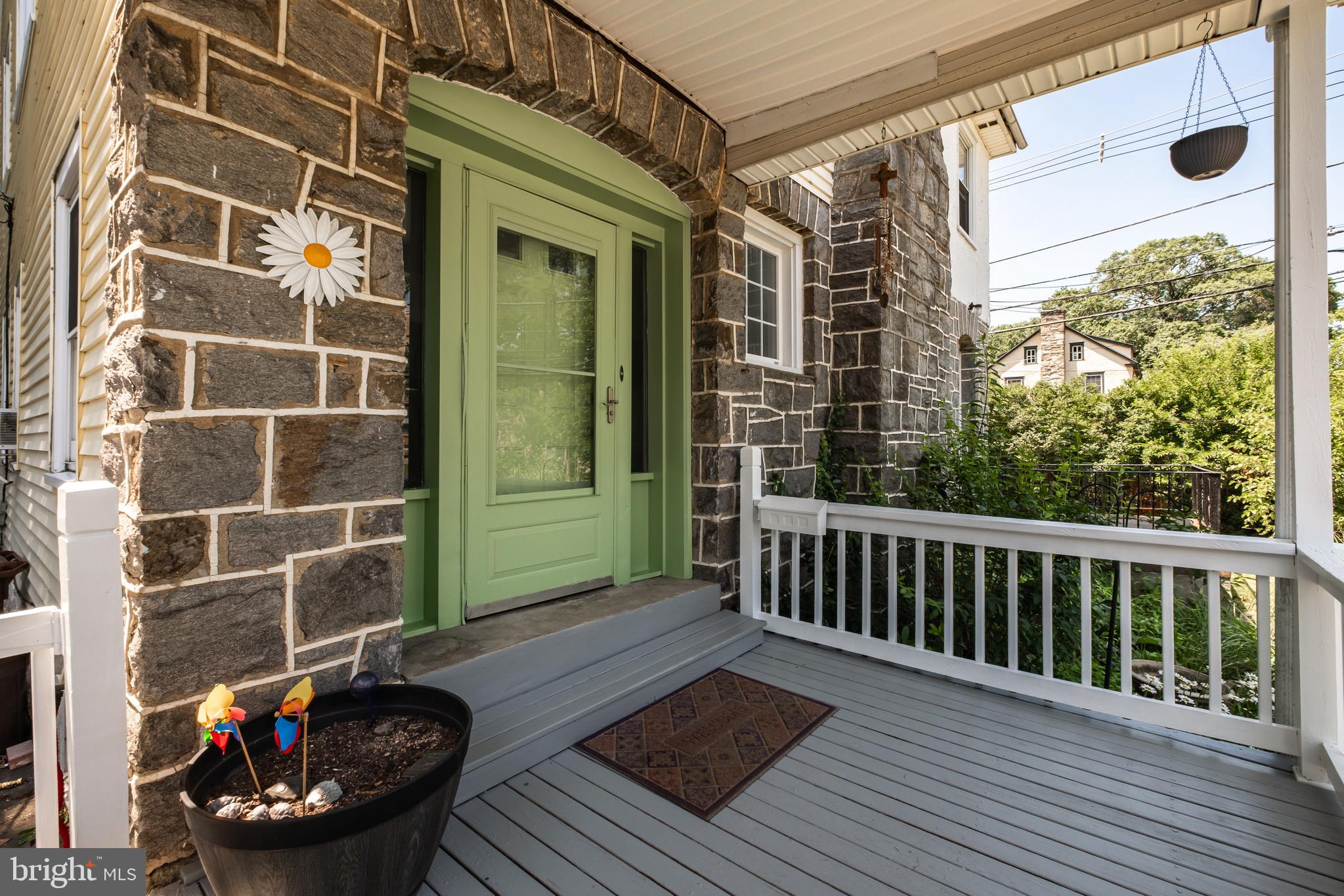Welcome to 72 Clover Ave in Lansdowne, PA, a charming twin home with attractive front porch offering the perfect blend of comfort and charming character. Boasting 1,100+ square feet of living space, this residence is thoughtfully designed to accommodate your lifestyle flow.
Upon entering, you'll instantly notice the allure of original hardwood floors that extend throughout the main living areas, providing a warm and inviting atmosphere. The heart of the home features a classic fireplace, creating a cozy focal point for gatherings and relaxation. Adjacent to the living room is a quaint dining room leading into the updated kitchen. With ample counter and cabinet space the kitchen is utilitarian and modern. The back patio is fully fenced for privacy and has been newly hardscaped with charming flower beds for your perennial garden.
Moving upstairs, this second floor includes two well-sized bedrooms and a contemporary tiled three piece bathroom. The third floor bedroom is a lofted space with lovely dormer and ample closet space for storage.
The huge basement has tons of potential. It currently hosts the laundry area equipped with a washer and dryer, and loads of storage space. Finish this space and use as an additional living area, home gym, home office etc. The home boast a shared driveway with classic garage, providing even more storage options!
Multiple upgrades include-newer windows, new oil to gas conversion with new furnace (2021), new hot water heater (2025), patio hardscaping (2021) new privacy fence (2024), new sewer line/trap replacement (2017) with transferable lifetime warranty and so much more.
Awesome central location to all that Lansdowne Boro has to offer including shopping and restaurants. Like Wawa, Dunkin' Donuts and CVS all within a few blocks walk. As well as the McKinley Tot Lot just two blocks away. Don't miss the opportunity to make this delightful house your new home!
