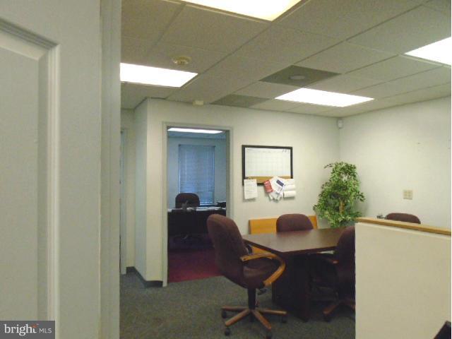 RIVERTOWNE SUITES OFFICE - Commercial Lease