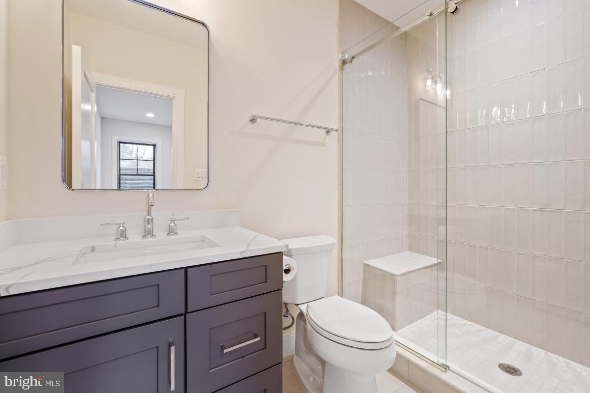 LUXMANOR - Residential