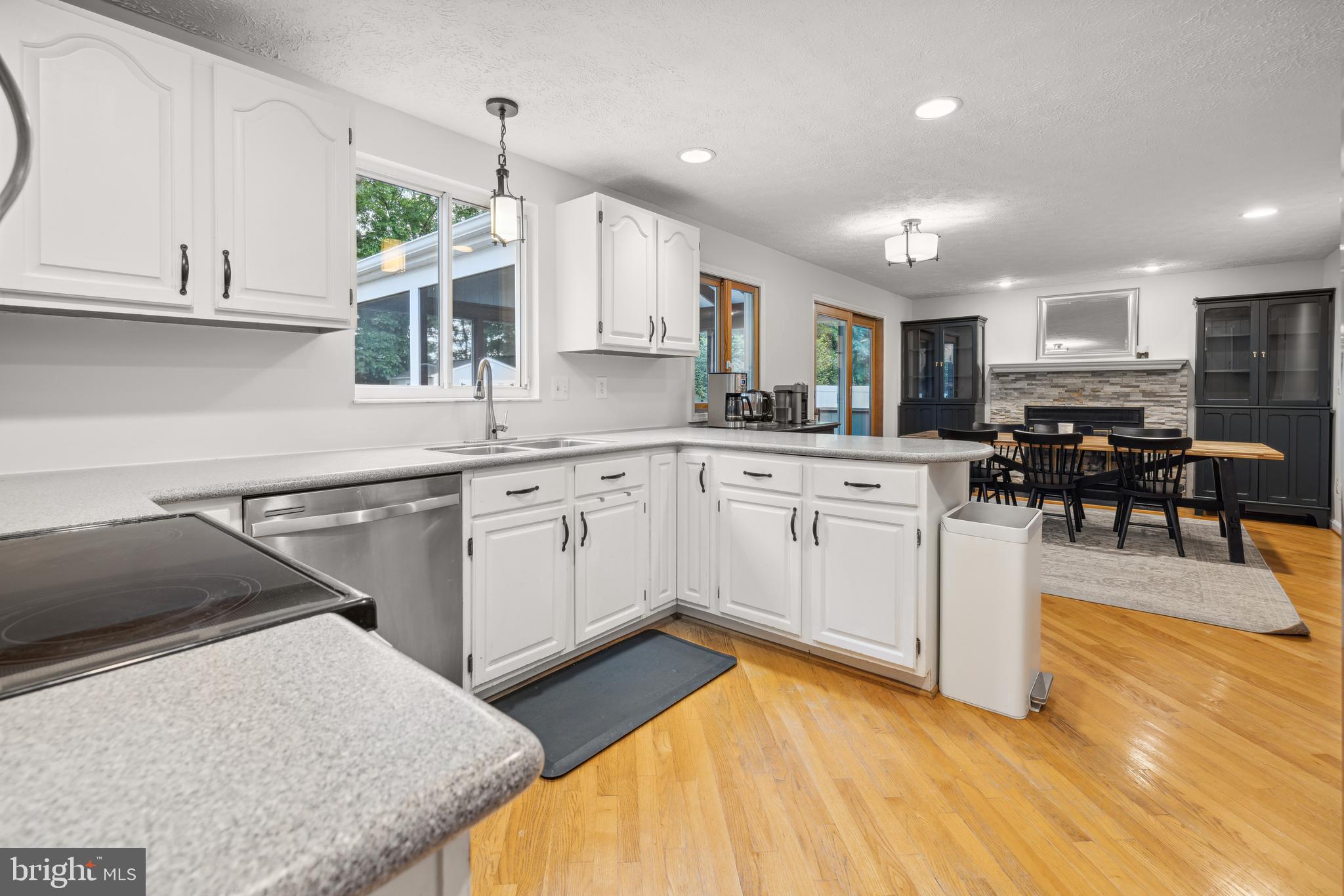 NESTORIA - Residential