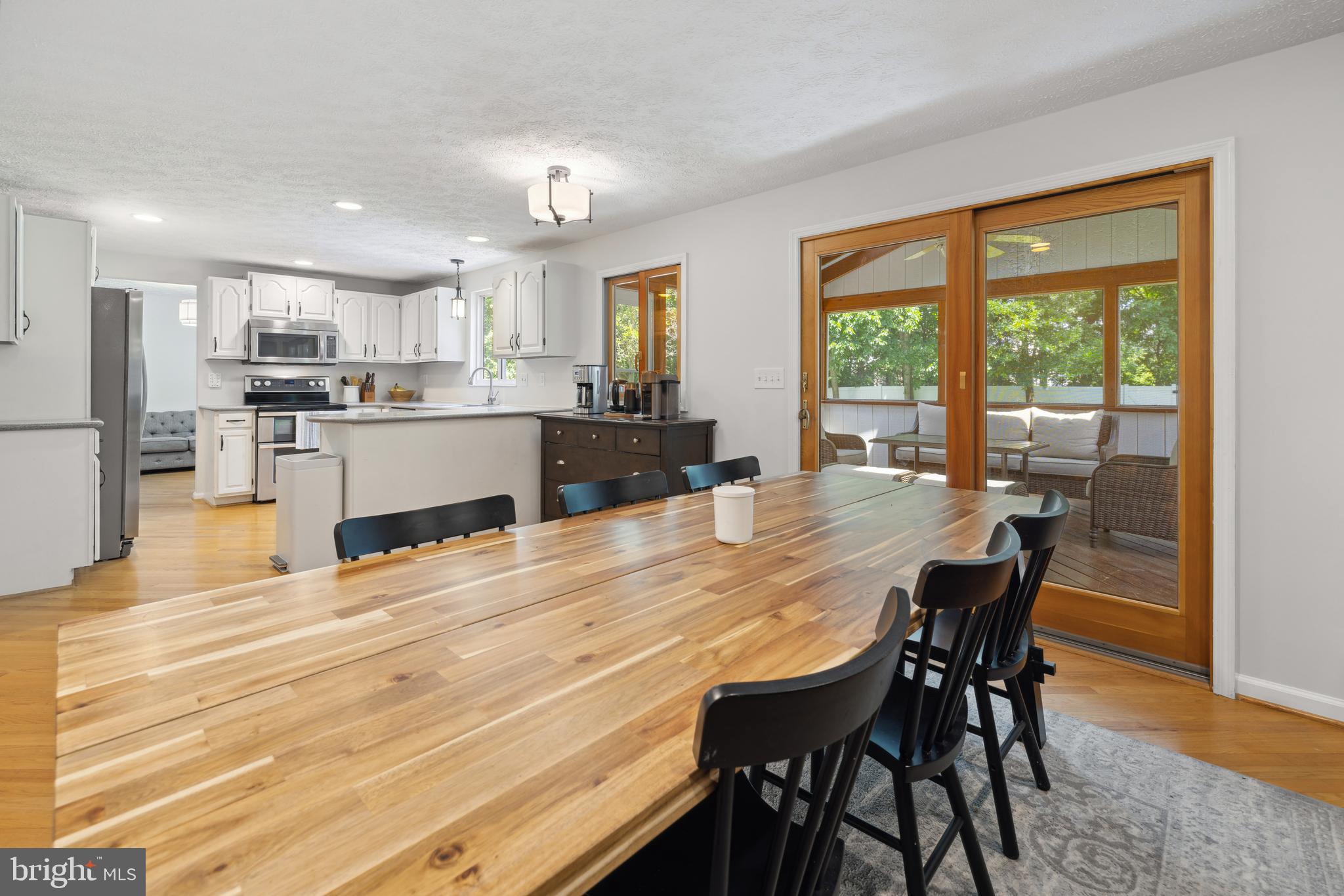 NESTORIA - Residential