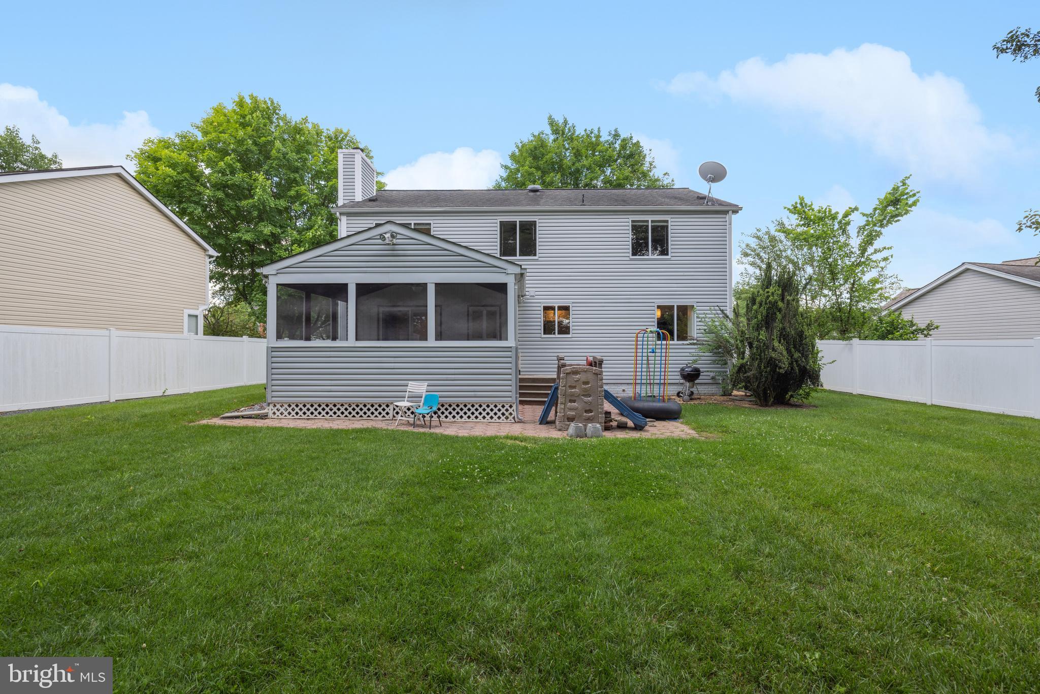 NESTORIA - Residential