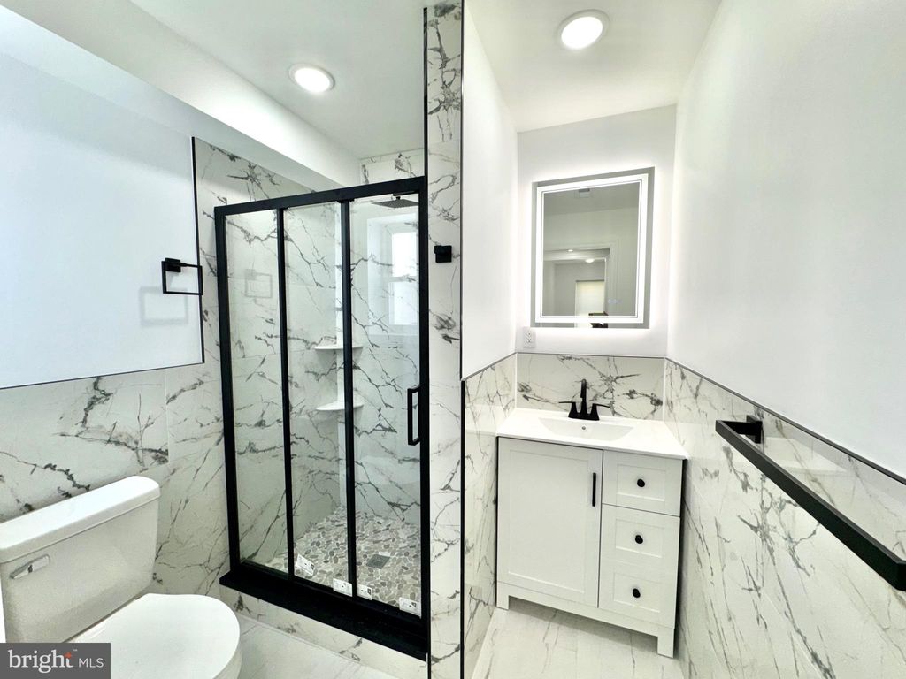 Photo of 915 Cantrell Street, PHILADELPHIA, PA 19148 (MLS # PAPH2615848)