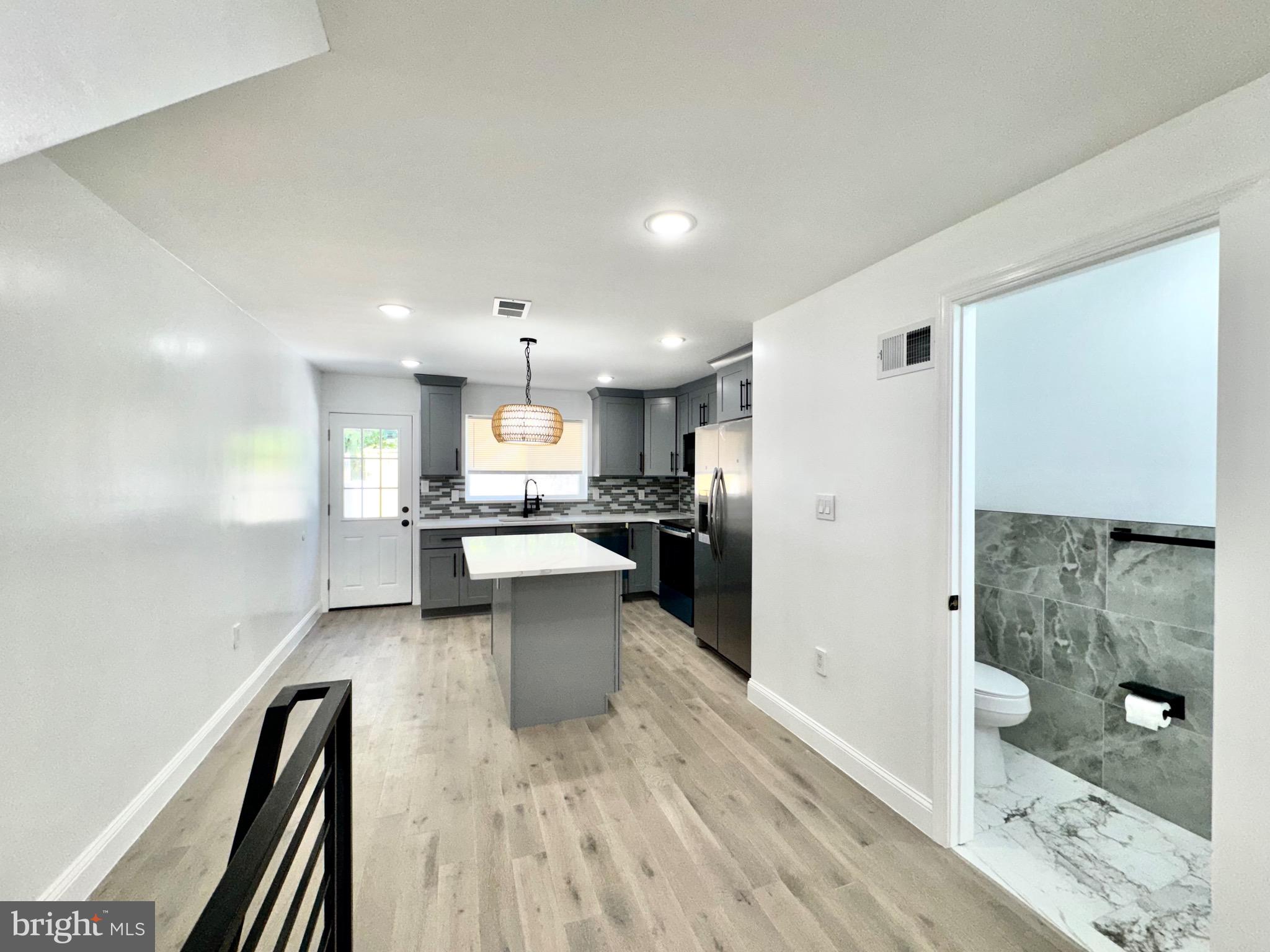 PHILADELPHIA (SOUTH) - Residential