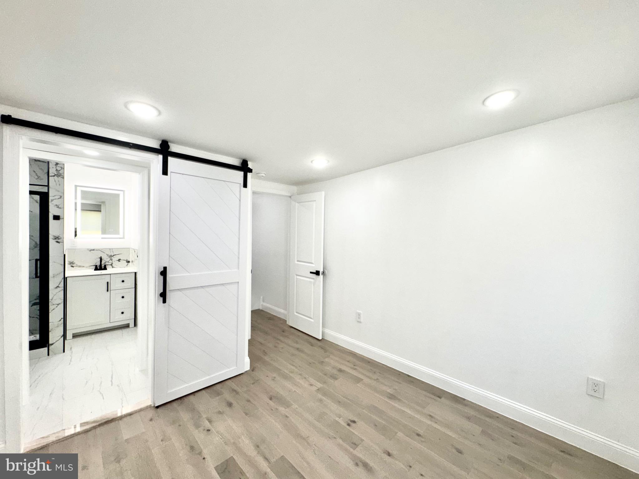 PHILADELPHIA (SOUTH) - Residential