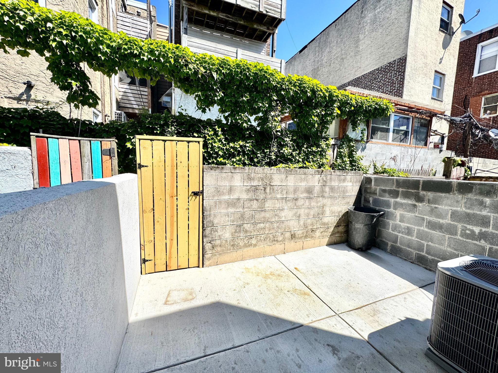 PHILADELPHIA (SOUTH) - Residential