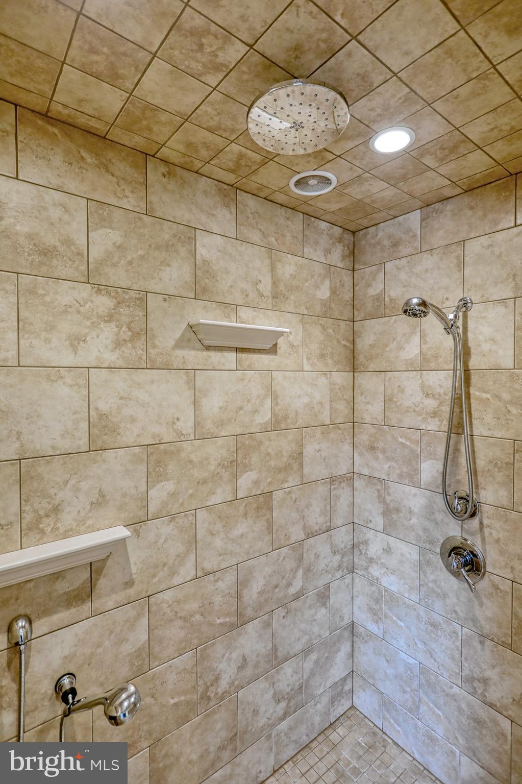 LITTLESTOWN - Residential
