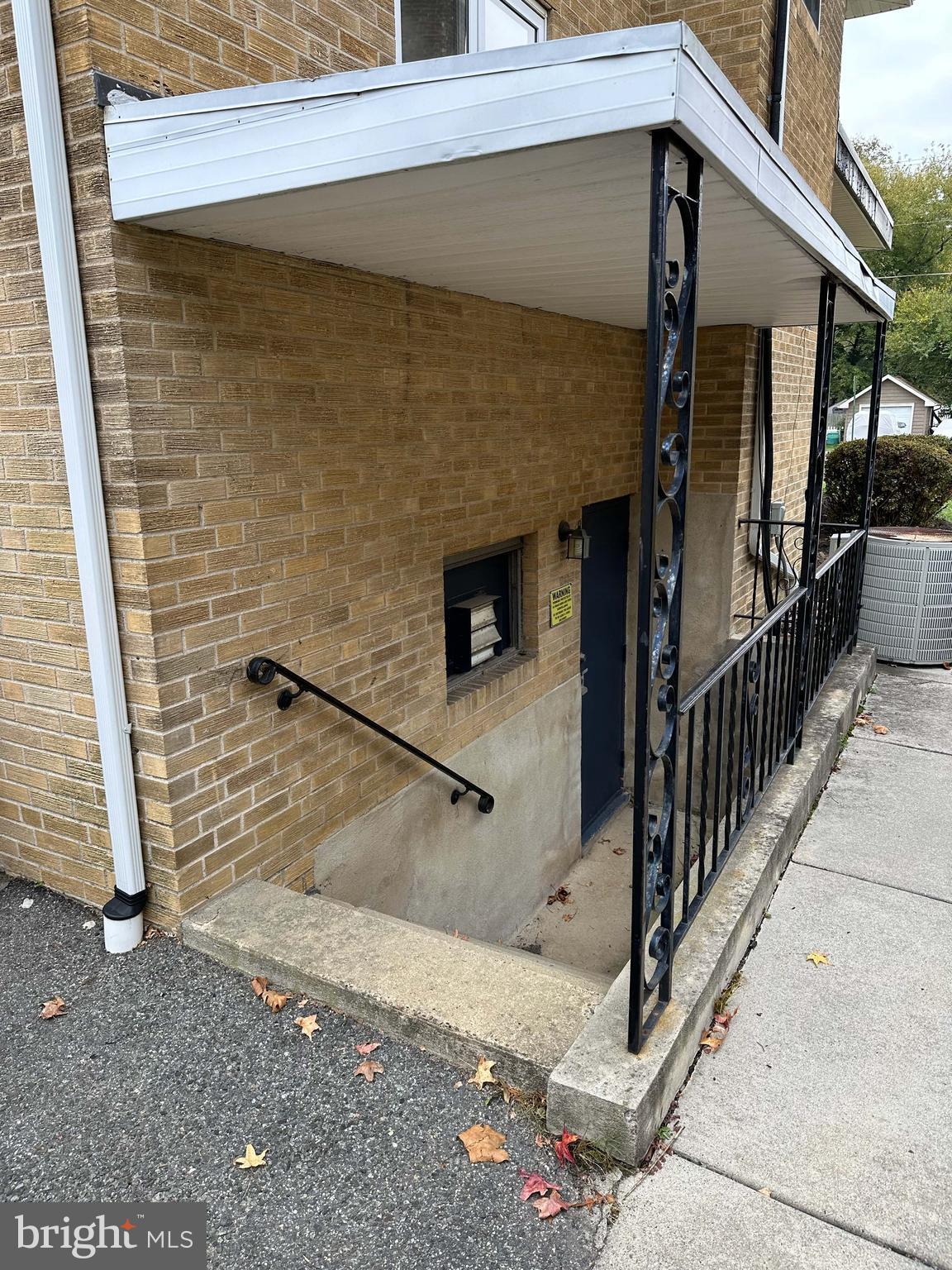 37 W HADDON AVENUE W