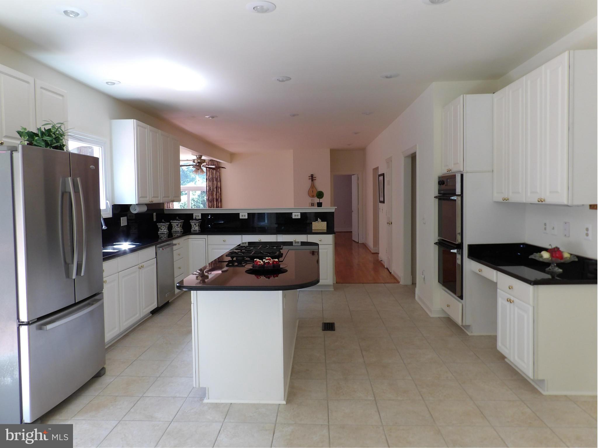 CAMBERLEY EAST - Residential