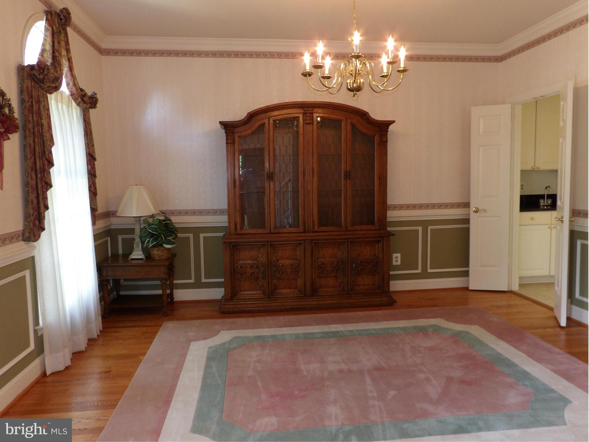 CAMBERLEY EAST - Residential