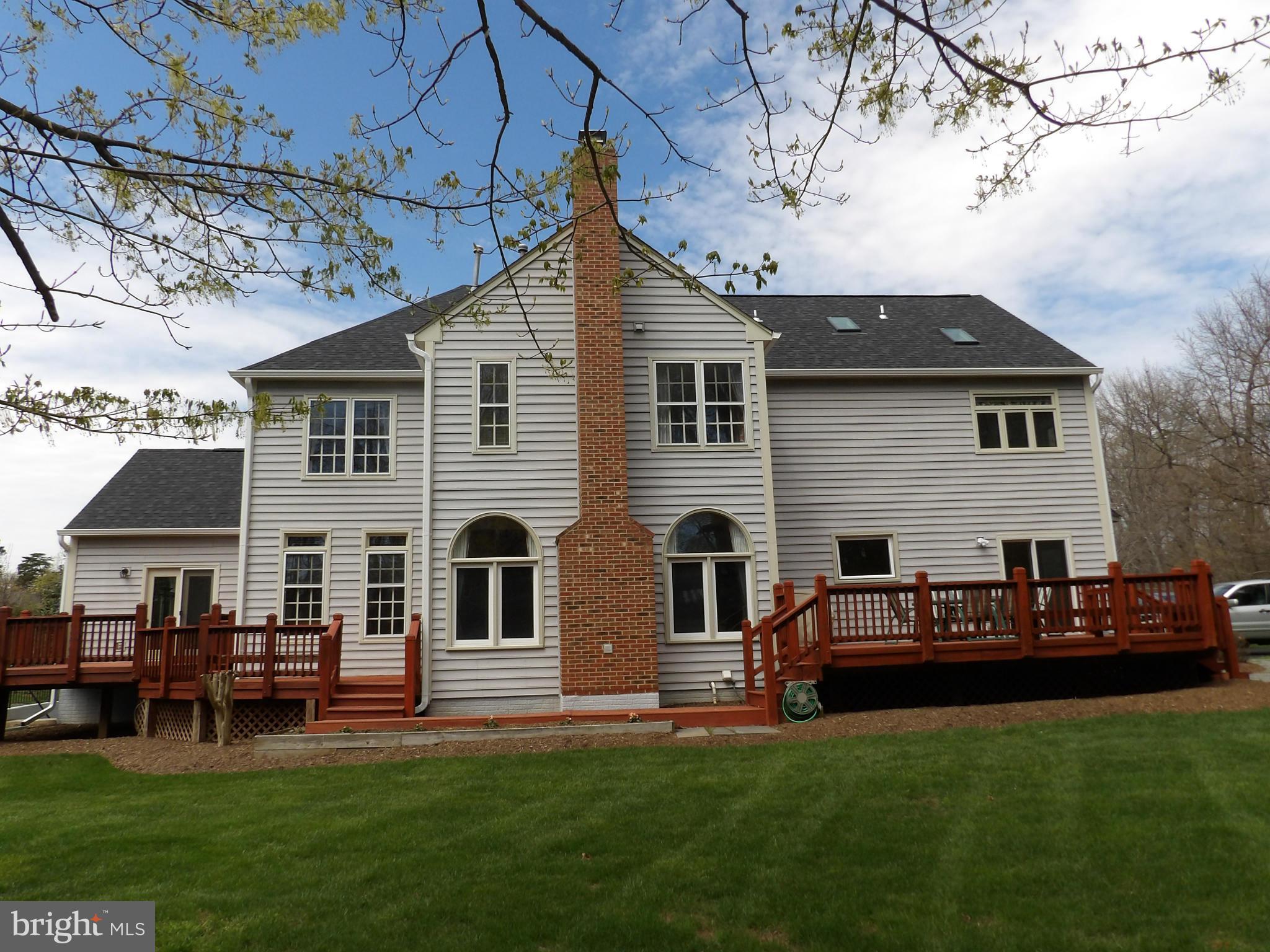 CAMBERLEY EAST - Residential